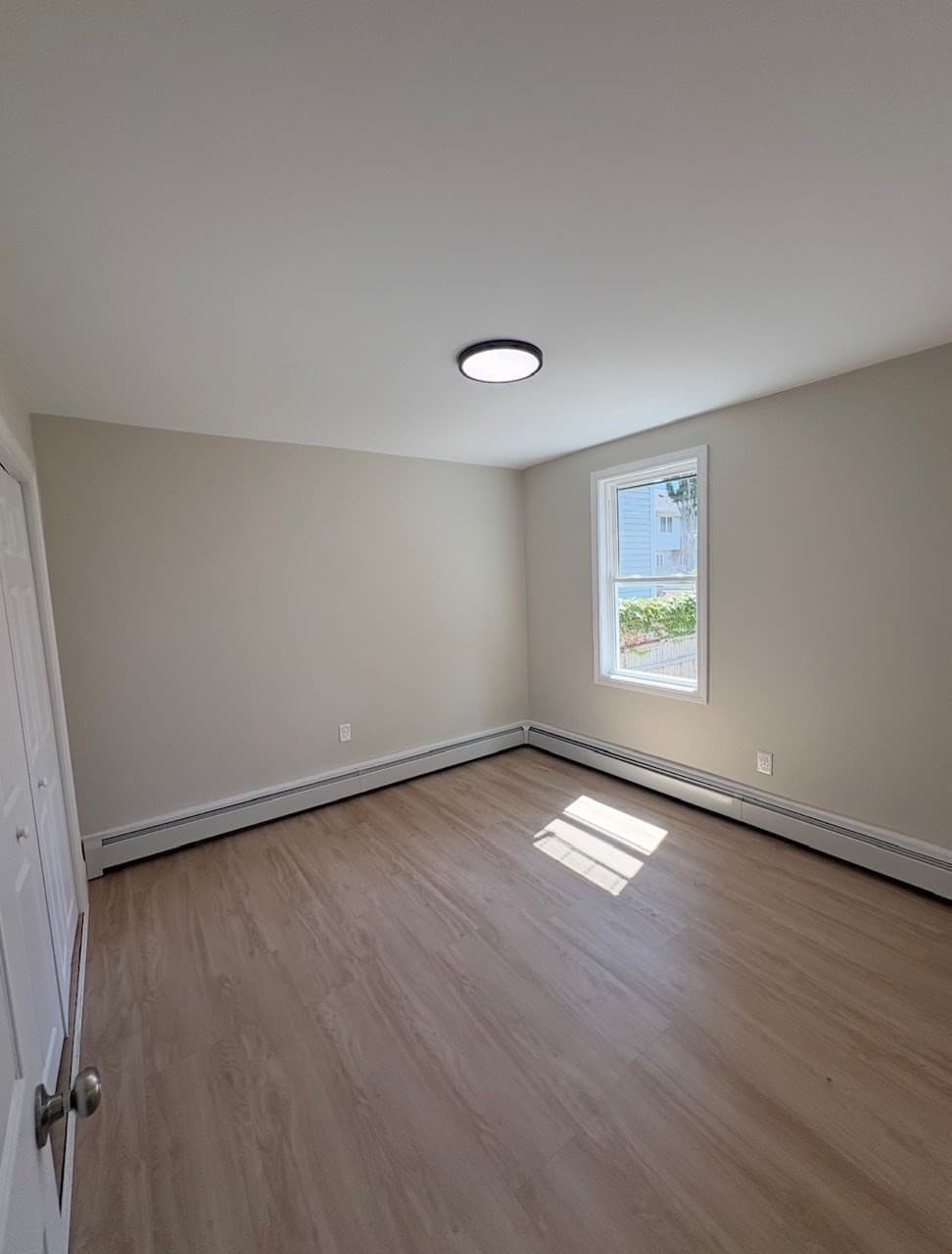 3 Family at 201 Wade St, Fall River MA 02721, Fall River, photo 7 of 16
