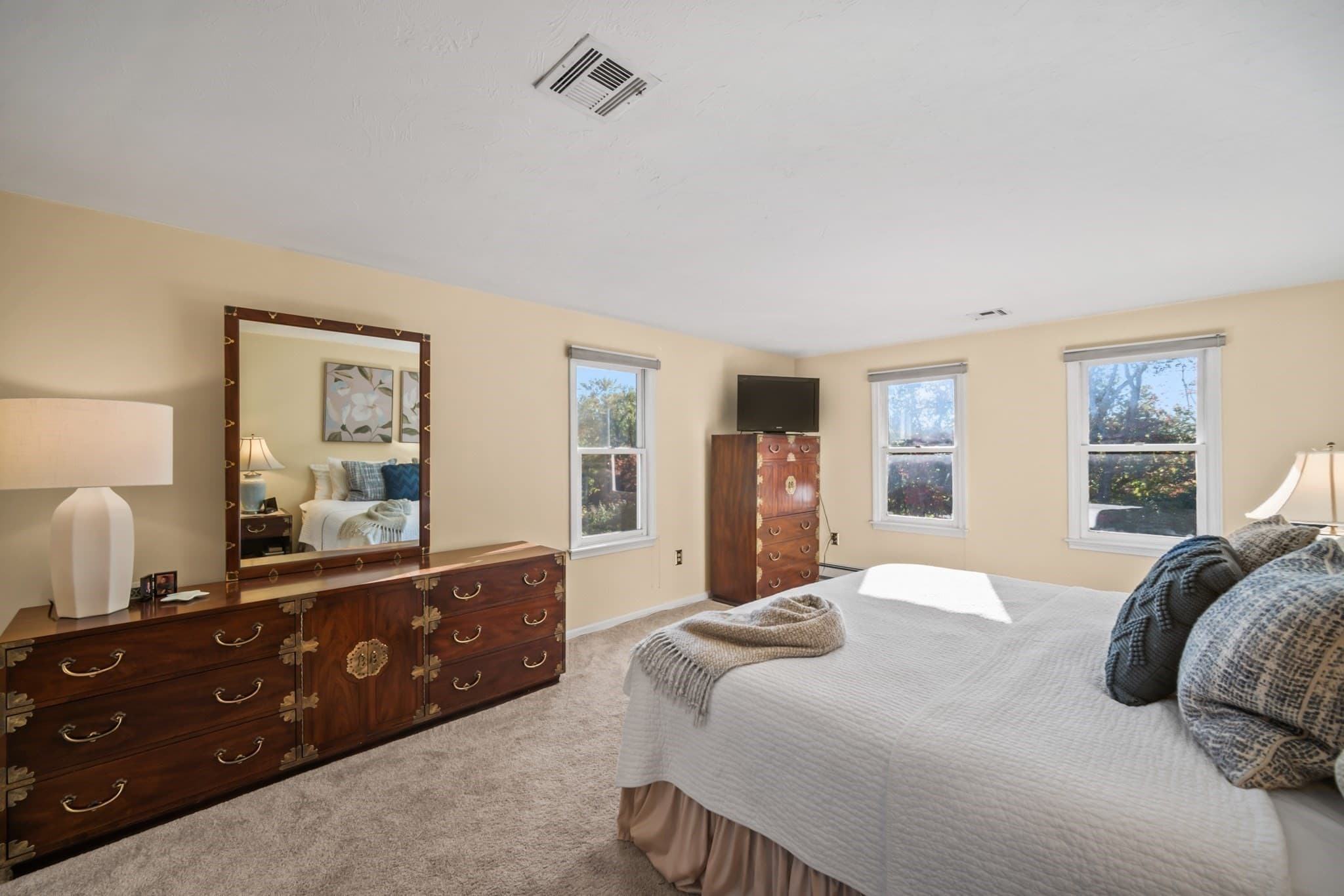 Single Family Residence at 101 Pine Hill Road, Southborough MA 01772, Southborough, photo 18 of 29