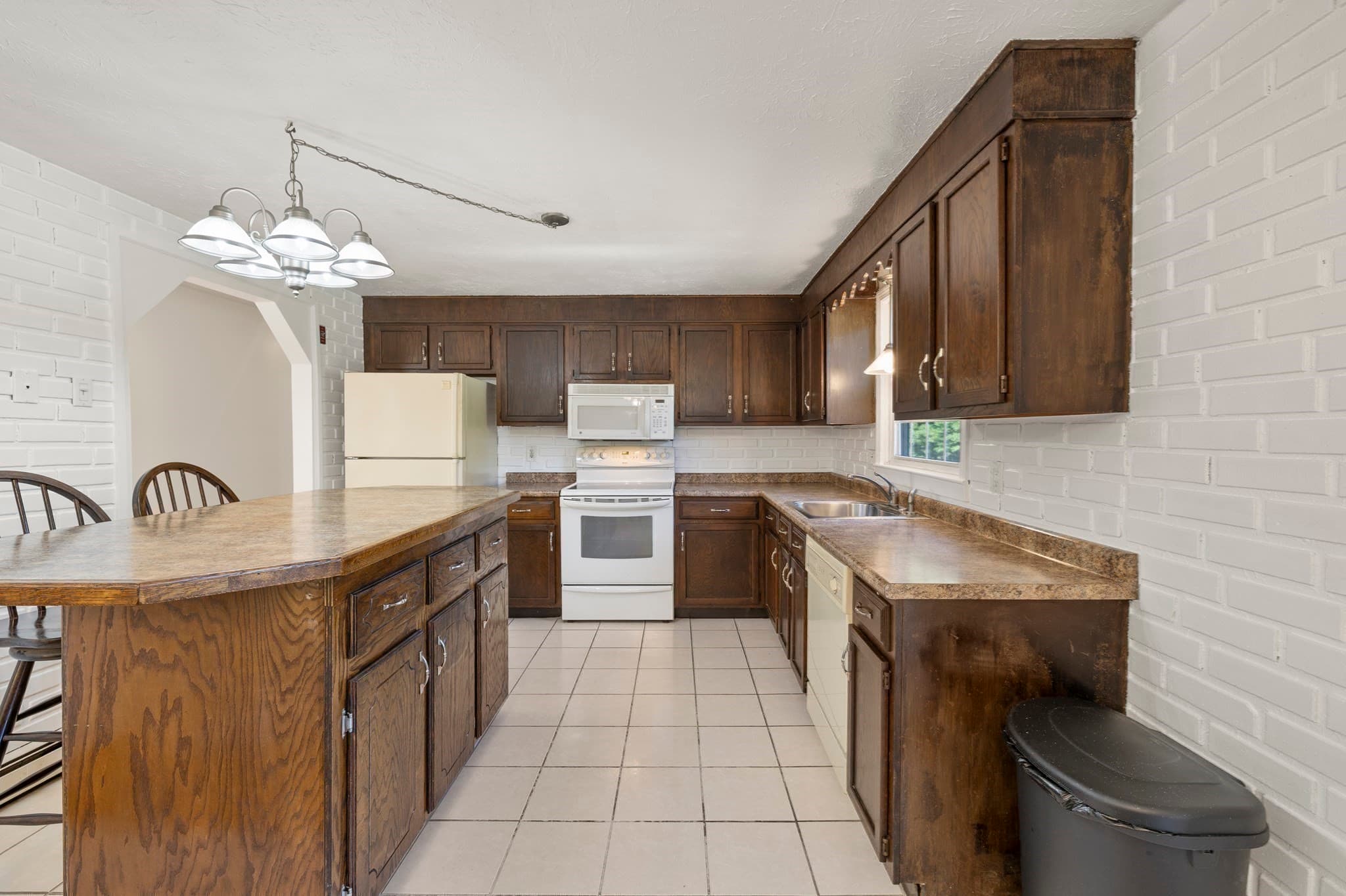 Single Family Residence at 59 Spruce St, Bridgewater MA 02324, Bridgewater, photo 8 of 27