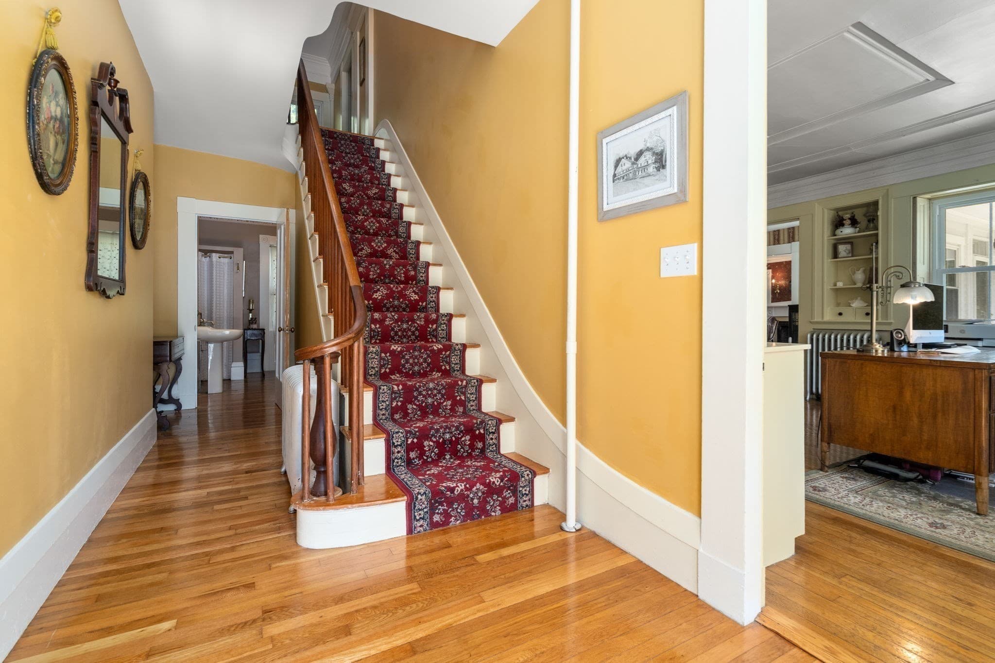 Single Family Residence at 204 Village Street, Medway MA 02053, Medway, photo 7 of 32