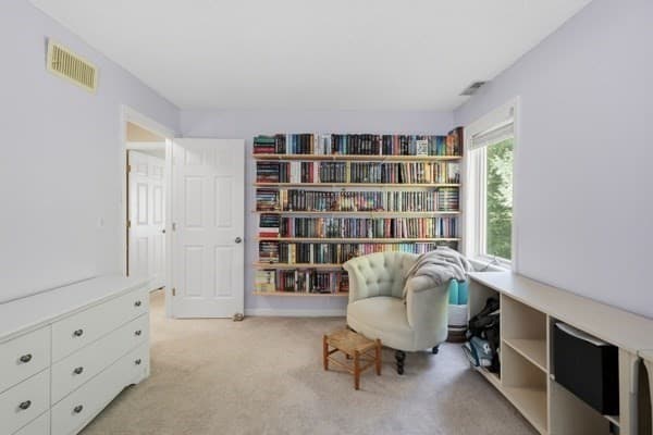 Condominium at 66 Bentwood Dr # 66, Sturbridge MA 01566, Sturbridge, photo 23 of 35