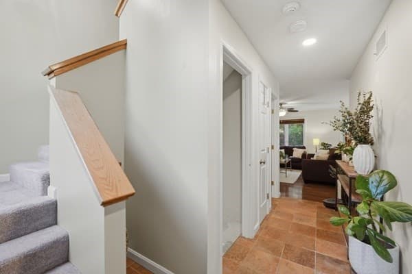 Condominium at 66 Bentwood Dr # 66, Sturbridge MA 01566, Sturbridge, photo 5 of 35