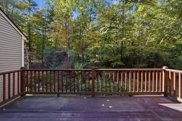 Condominium at 66 Bentwood Dr # 66, Sturbridge MA 01566, Sturbridge, photo 30 of 35