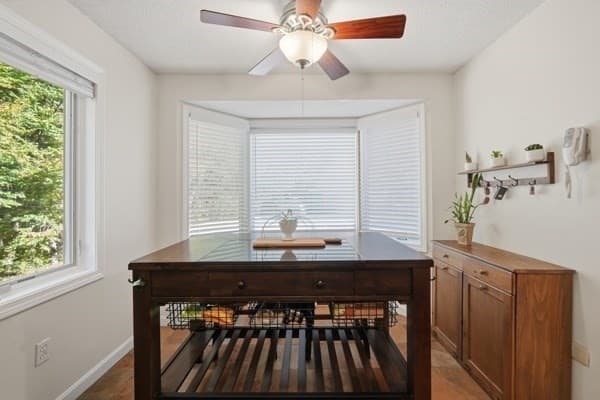 Condominium at 66 Bentwood Dr # 66, Sturbridge MA 01566, Sturbridge, photo 11 of 35