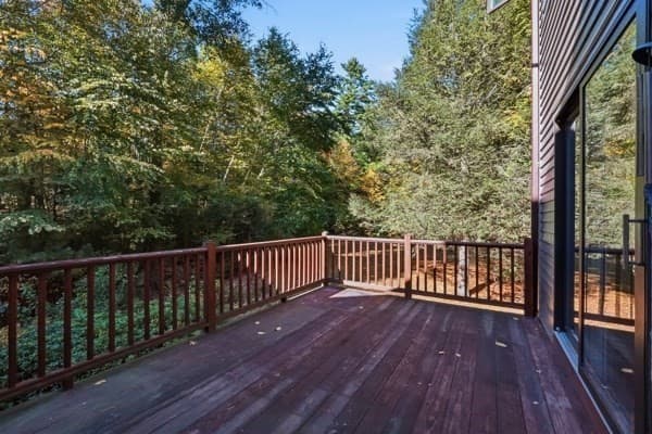 Condominium at 66 Bentwood Dr # 66, Sturbridge MA 01566, Sturbridge, photo 29 of 35