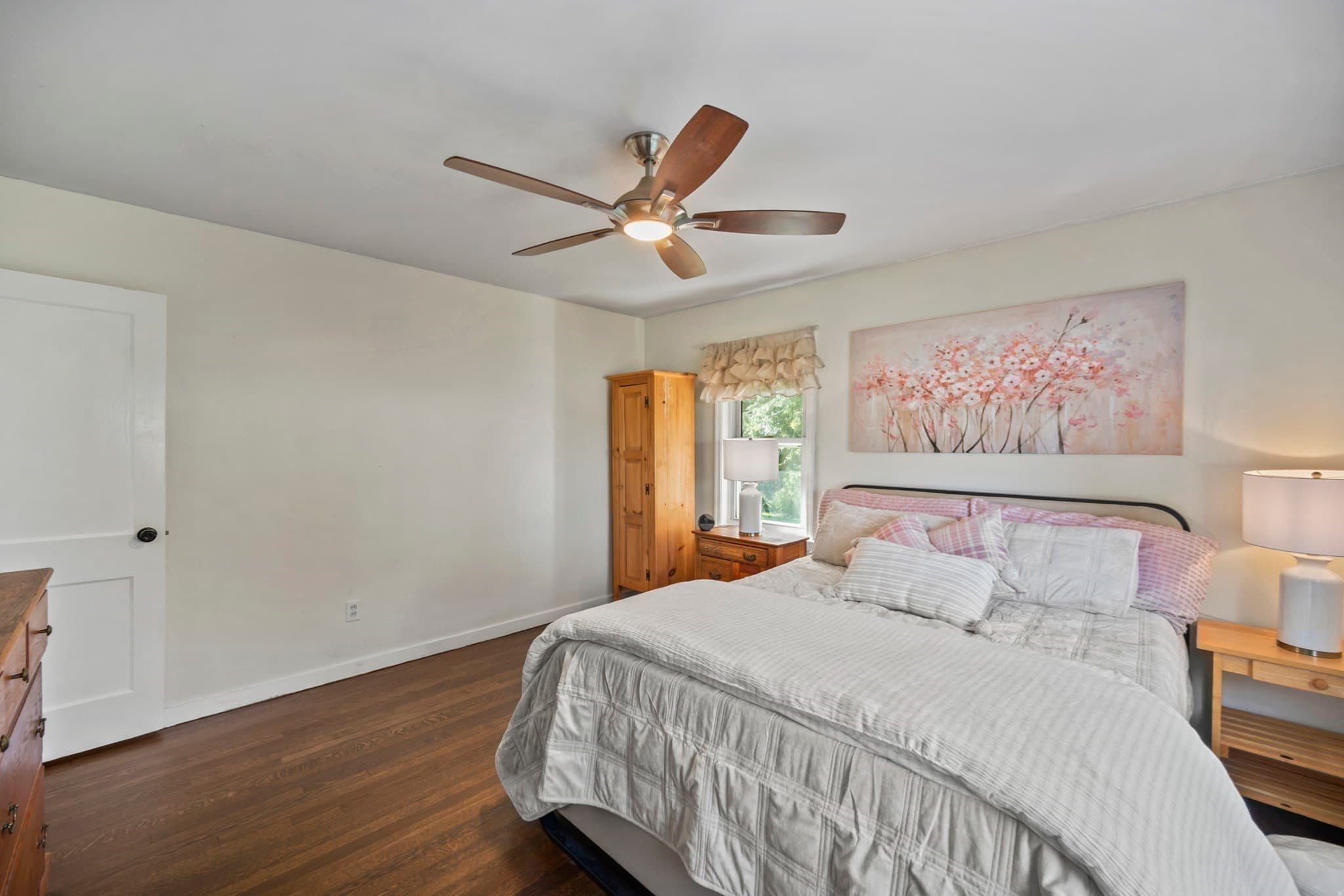 Single Family Residence at 21 Hillcrest Road, Marlborough MA 01752, Marlborough, photo 16 of 26