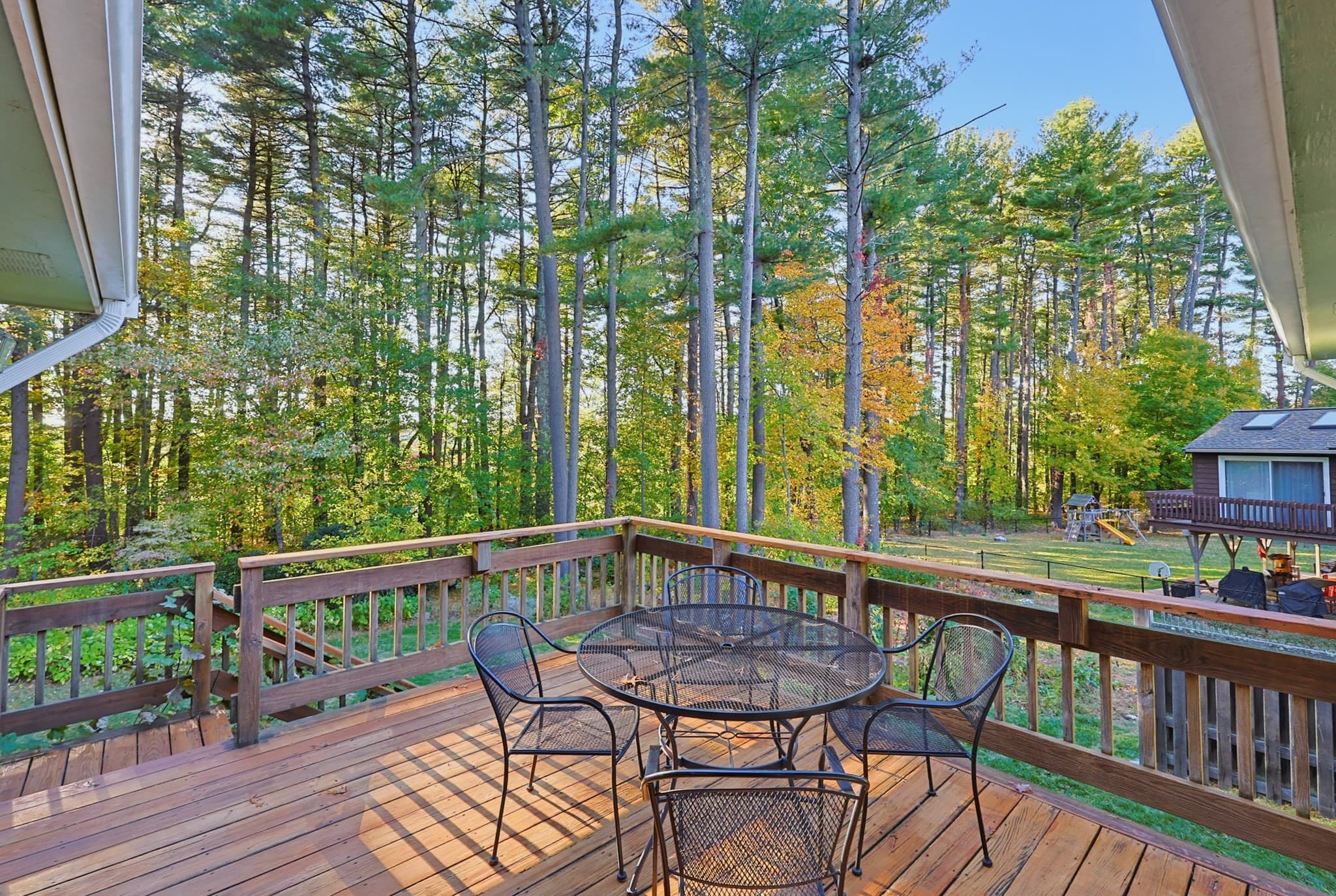 Single Family Residence at 38 Ledgewood Rd, Framingham MA 01701, Framingham, photo 6 of 35