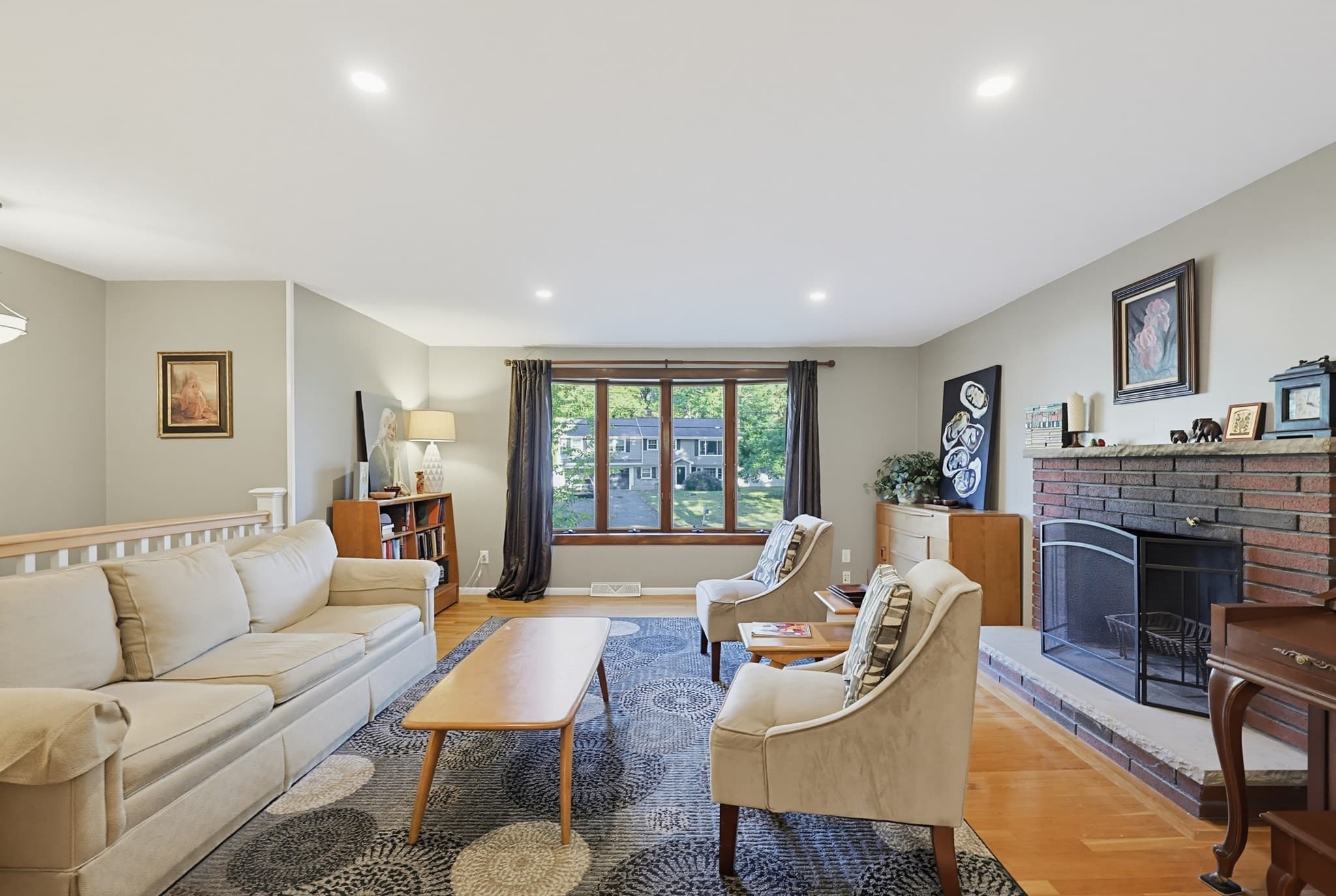 Single Family Residence at 38 Ledgewood Rd, Framingham MA 01701, Framingham, photo 16 of 35