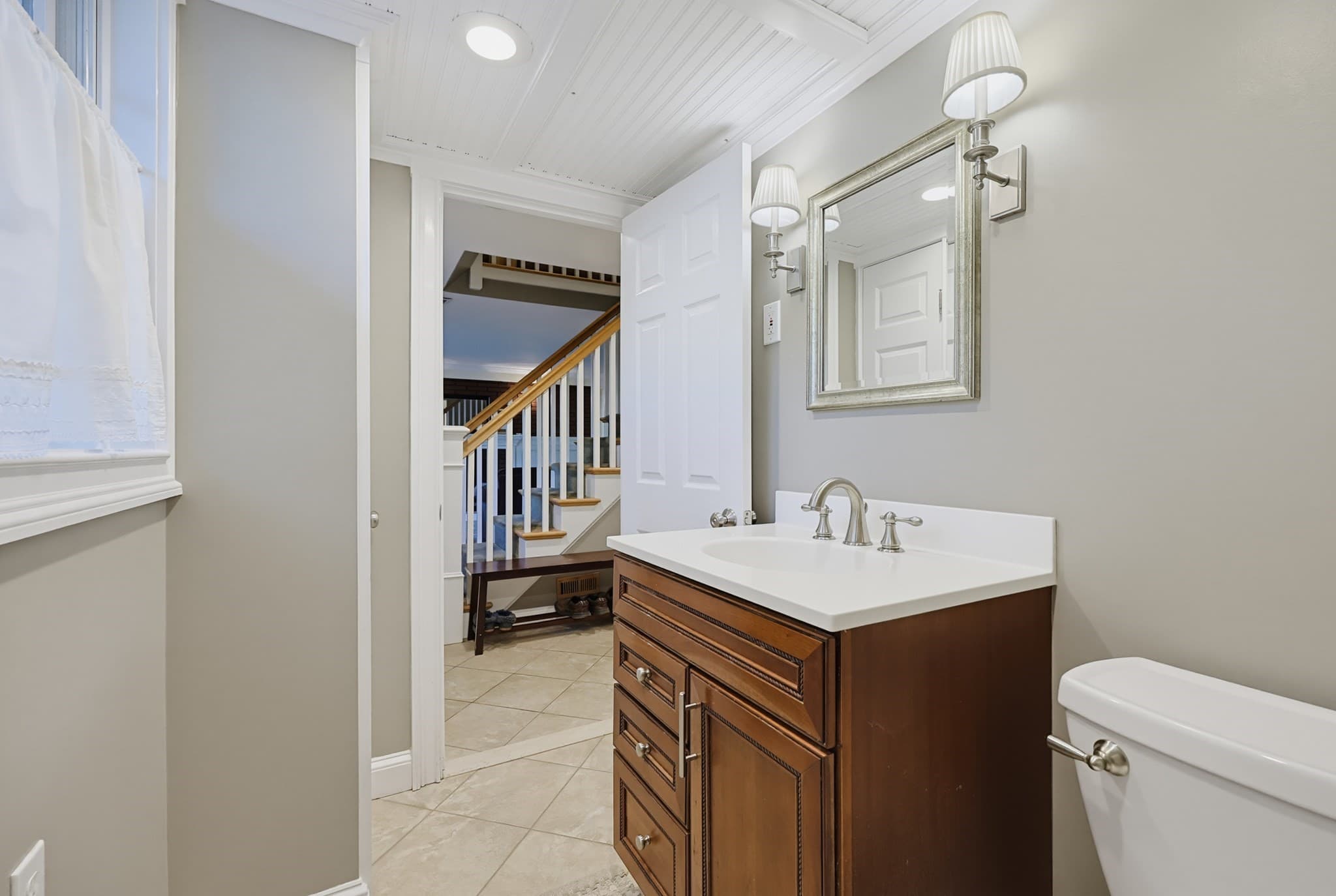 Single Family Residence at 38 Ledgewood Rd, Framingham MA 01701, Framingham, photo 32 of 35