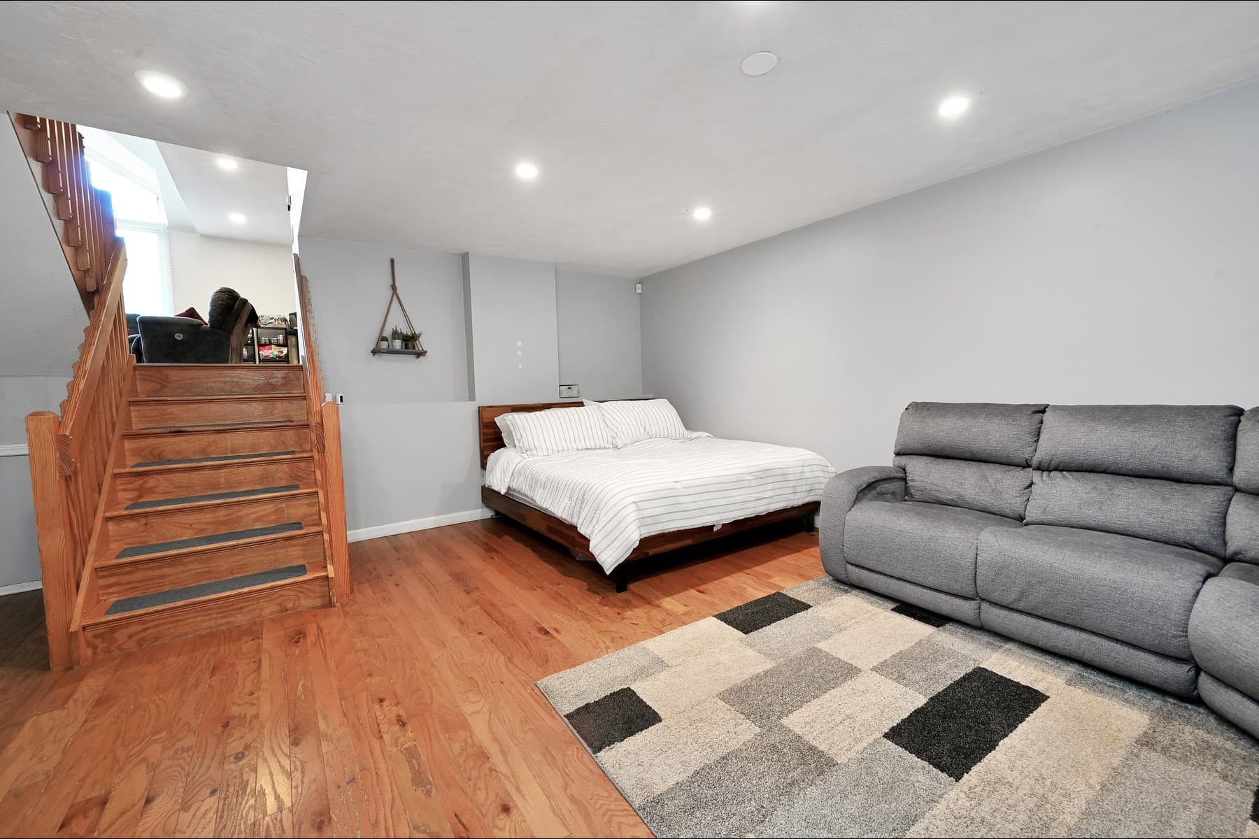 Condominium at 340 Centre # 8, Rockland MA 02370, Rockland, photo 23 of 31