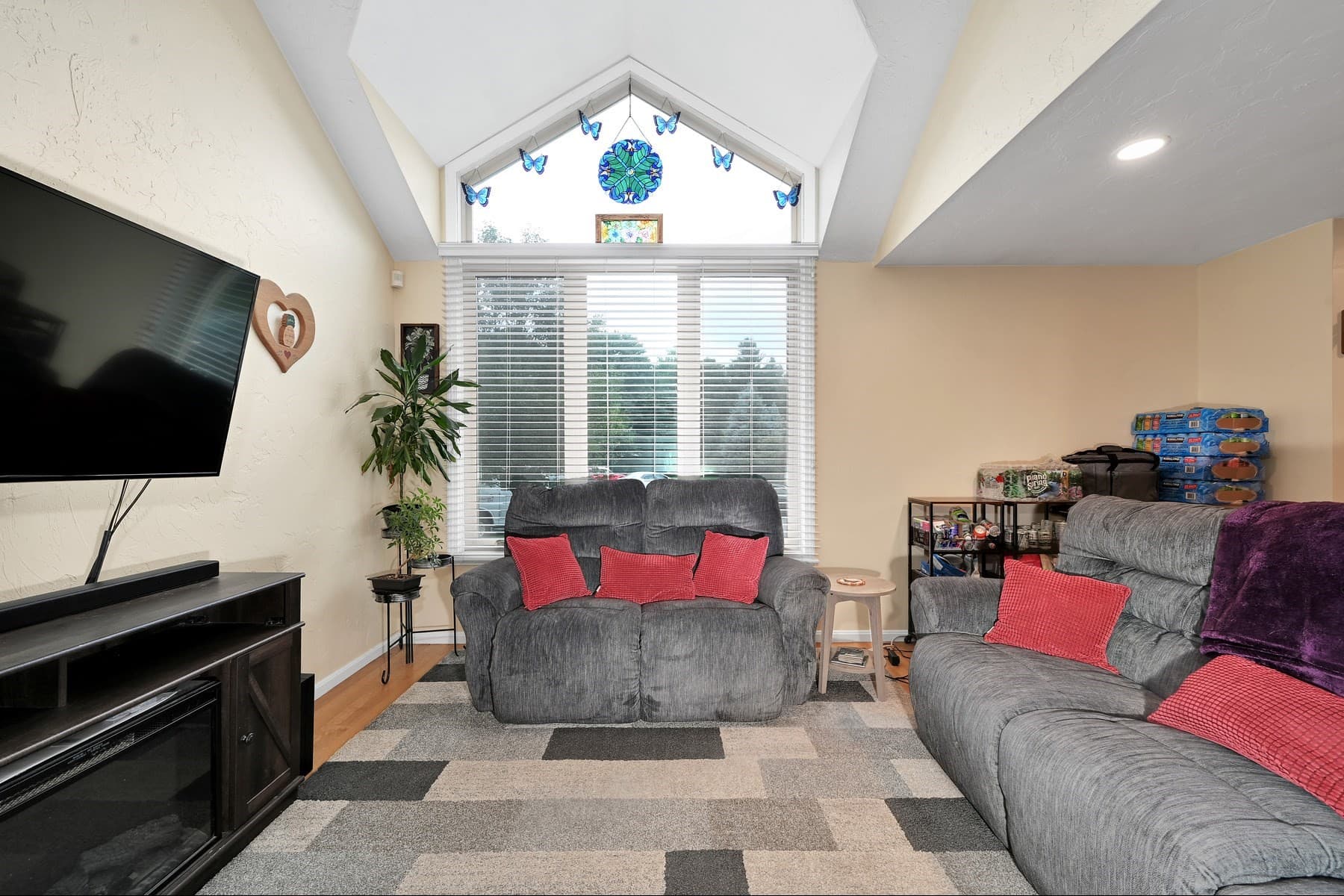 Condominium at 340 Centre # 8, Rockland MA 02370, Rockland, photo 13 of 31