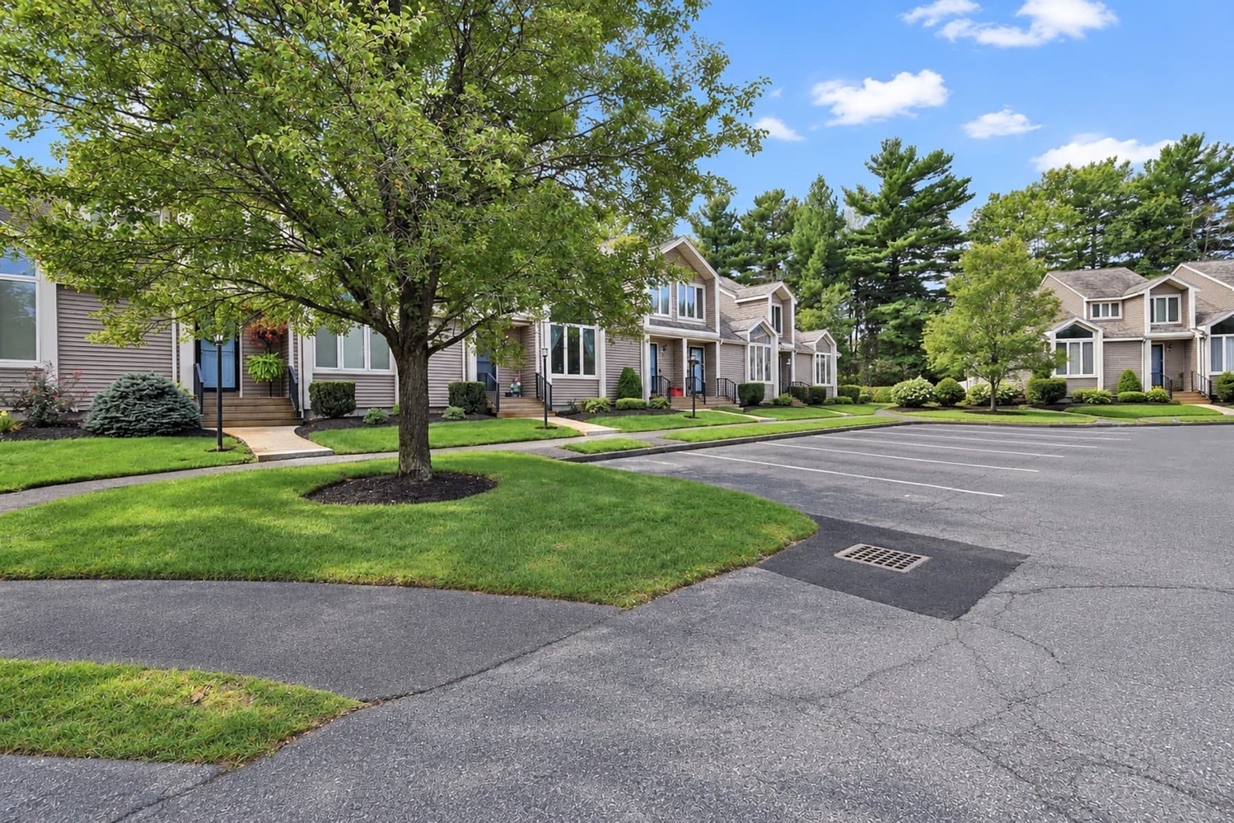 Condominium at 340 Centre # 8, Rockland MA 02370, Rockland, photo 3 of 31