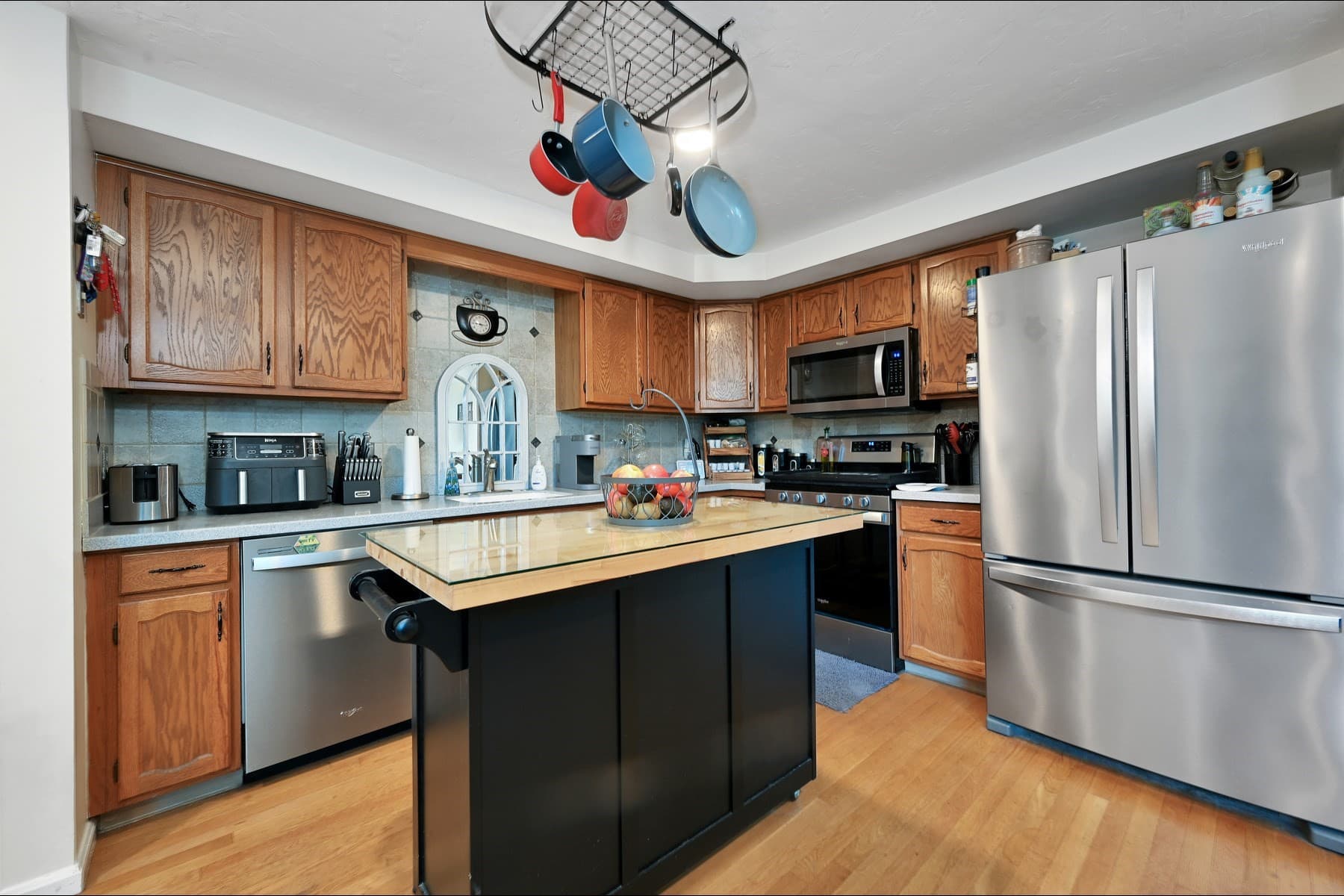 Condominium at 340 Centre # 8, Rockland MA 02370, Rockland, photo 8 of 31