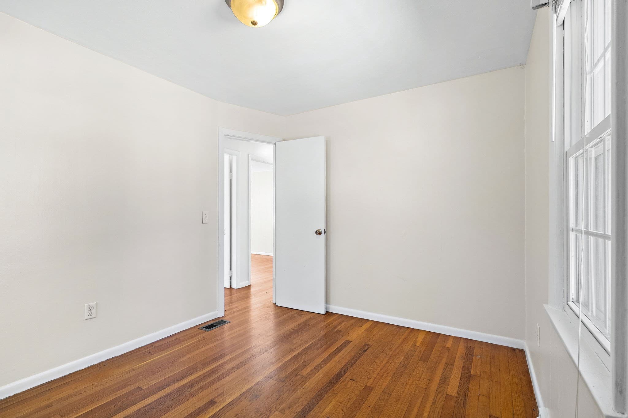 Single Family Residence at 359 Hudson Street, Northborough MA 01532, Northborough, photo 7 of 32