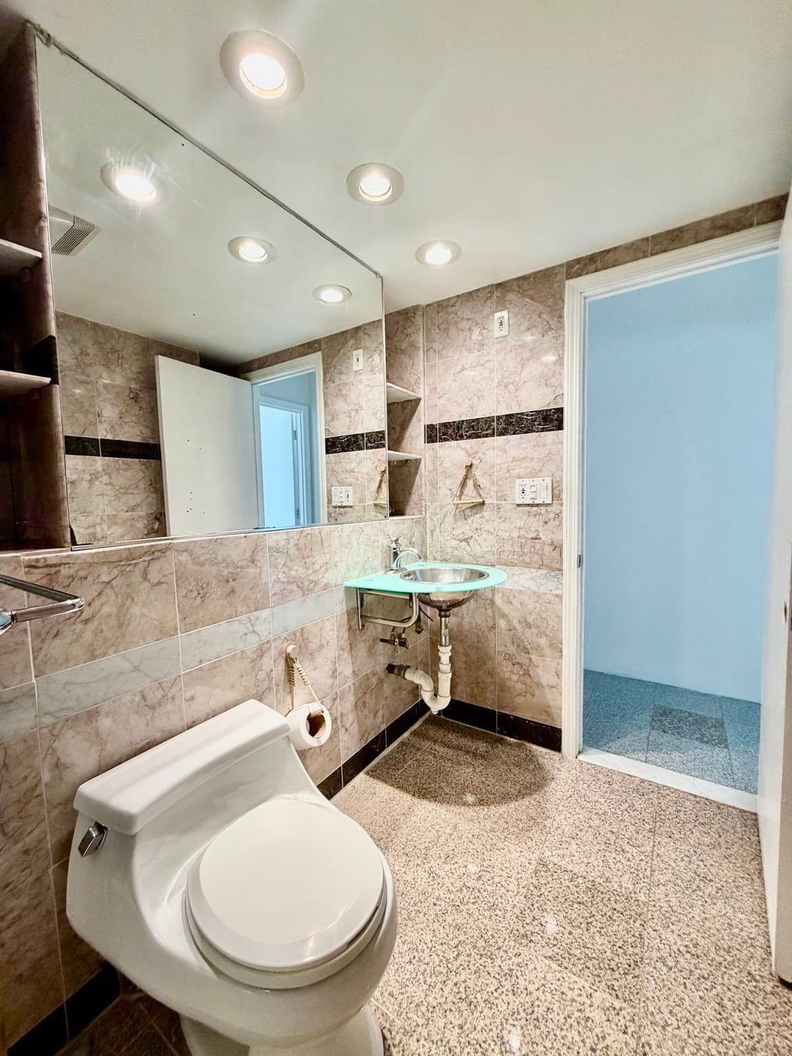 Condominium at 65 Webster St # 303, Weymouth MA 02190, Weymouth, photo 16 of 27