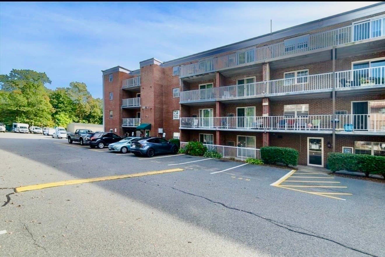 Condominium at 65 Webster St # 303, Weymouth MA 02190, Weymouth, photo 26 of 27
