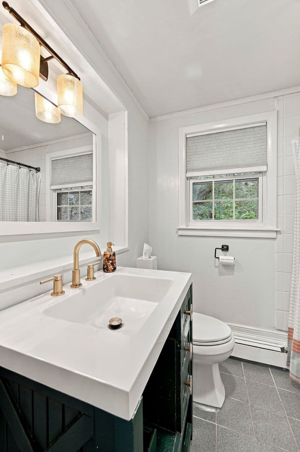 Single Family Residence at 18 Forest St, Wakefield MA 01880, Wakefield, photo 16 of 40