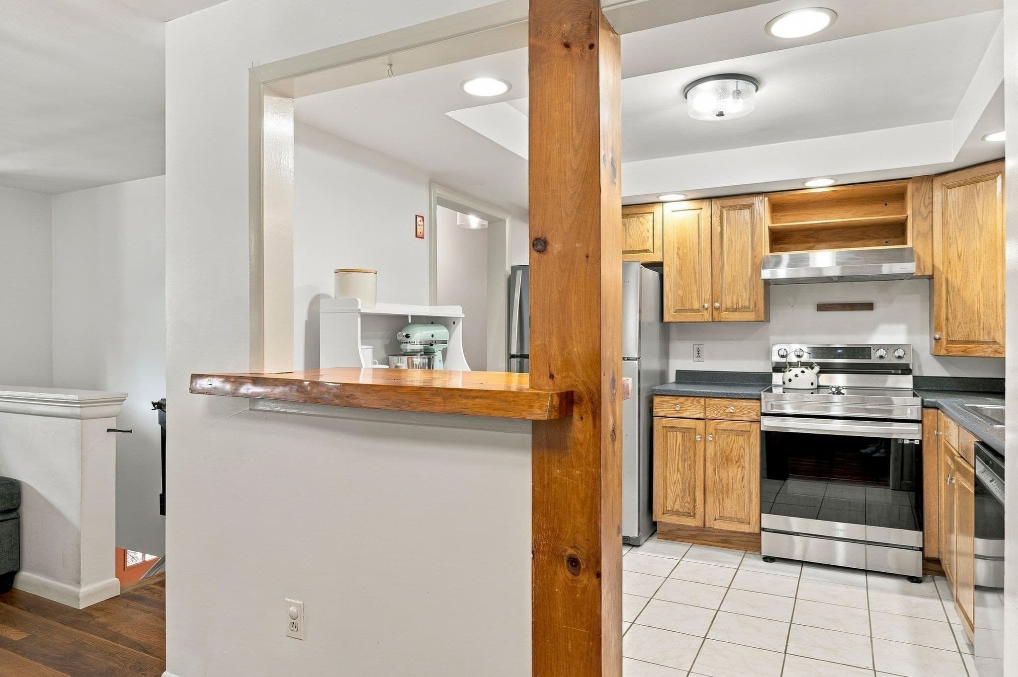 Single Family Residence at 18 Forest St, Wakefield MA 01880, Wakefield, photo 10 of 40