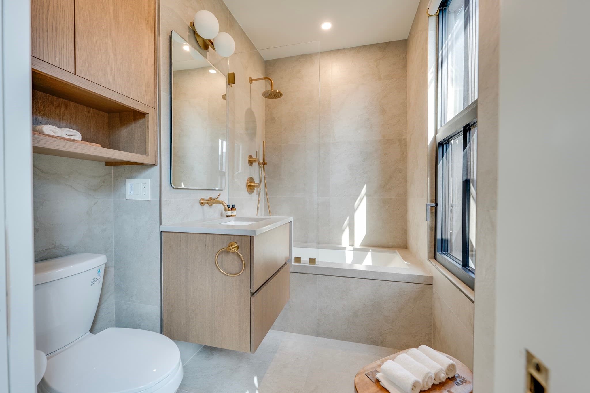 Condominium at 298 Columbus Ave # 4, Boston MA 02116, Boston, photo 17 of 38
