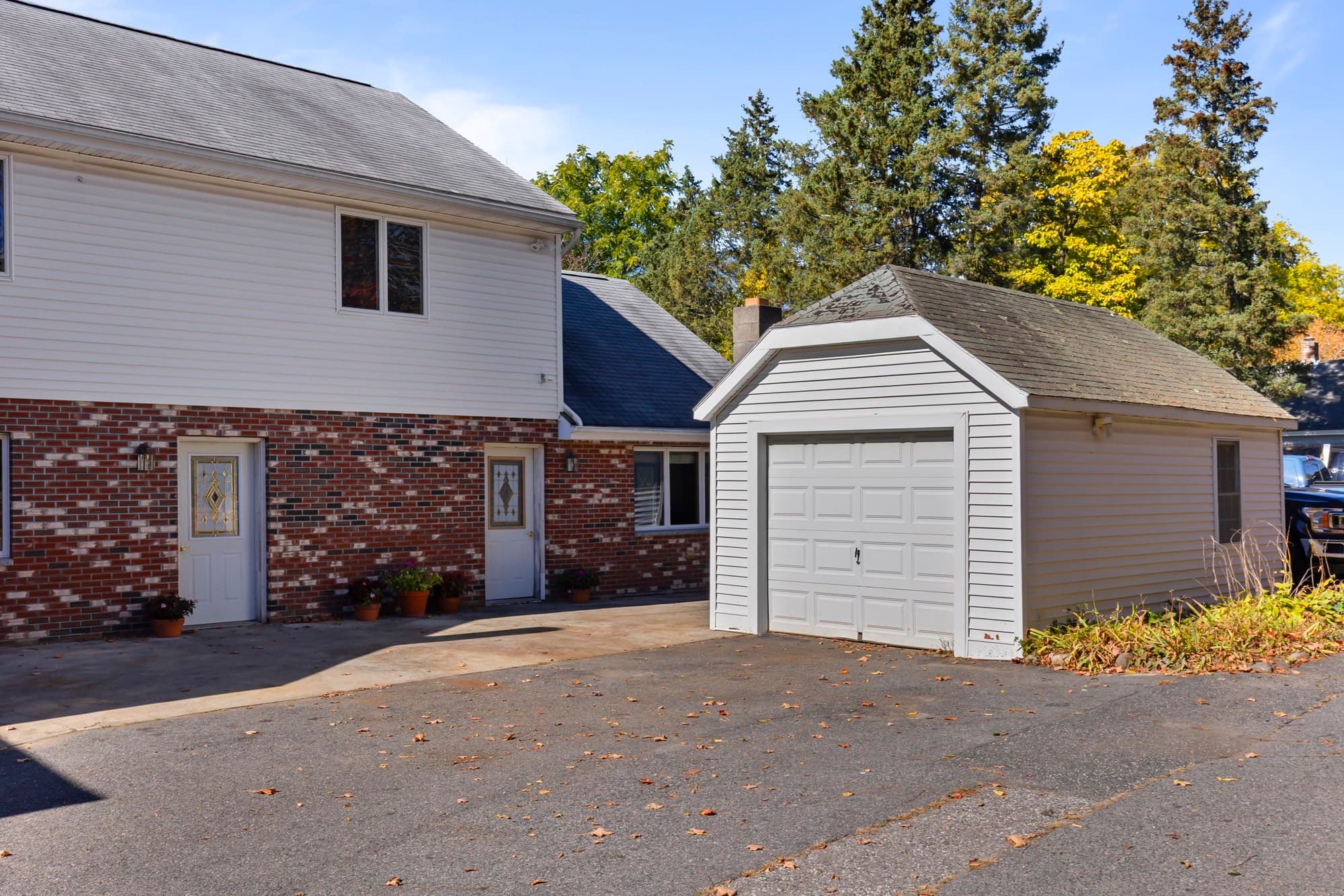 Single Family Residence at 12 Wood Street, Hopkinton MA 01748, photo 3 of 33