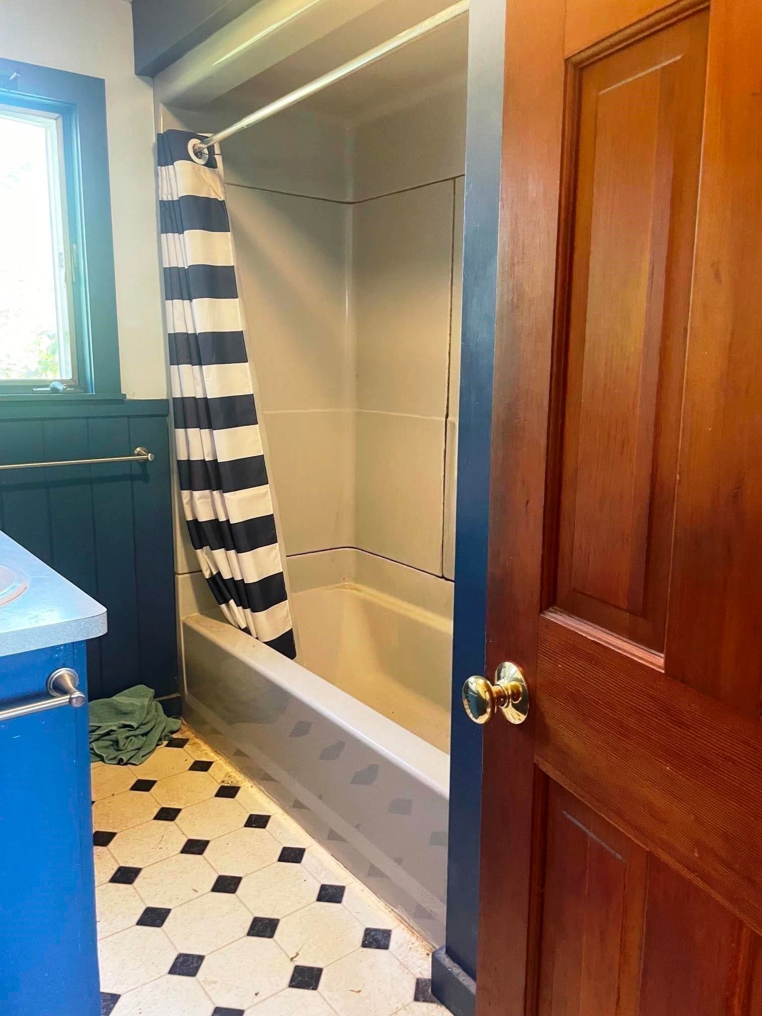 Single Family Residence at 1118 Pleasant St, Bridgewater MA 02324, Bridgewater, photo 16 of 34