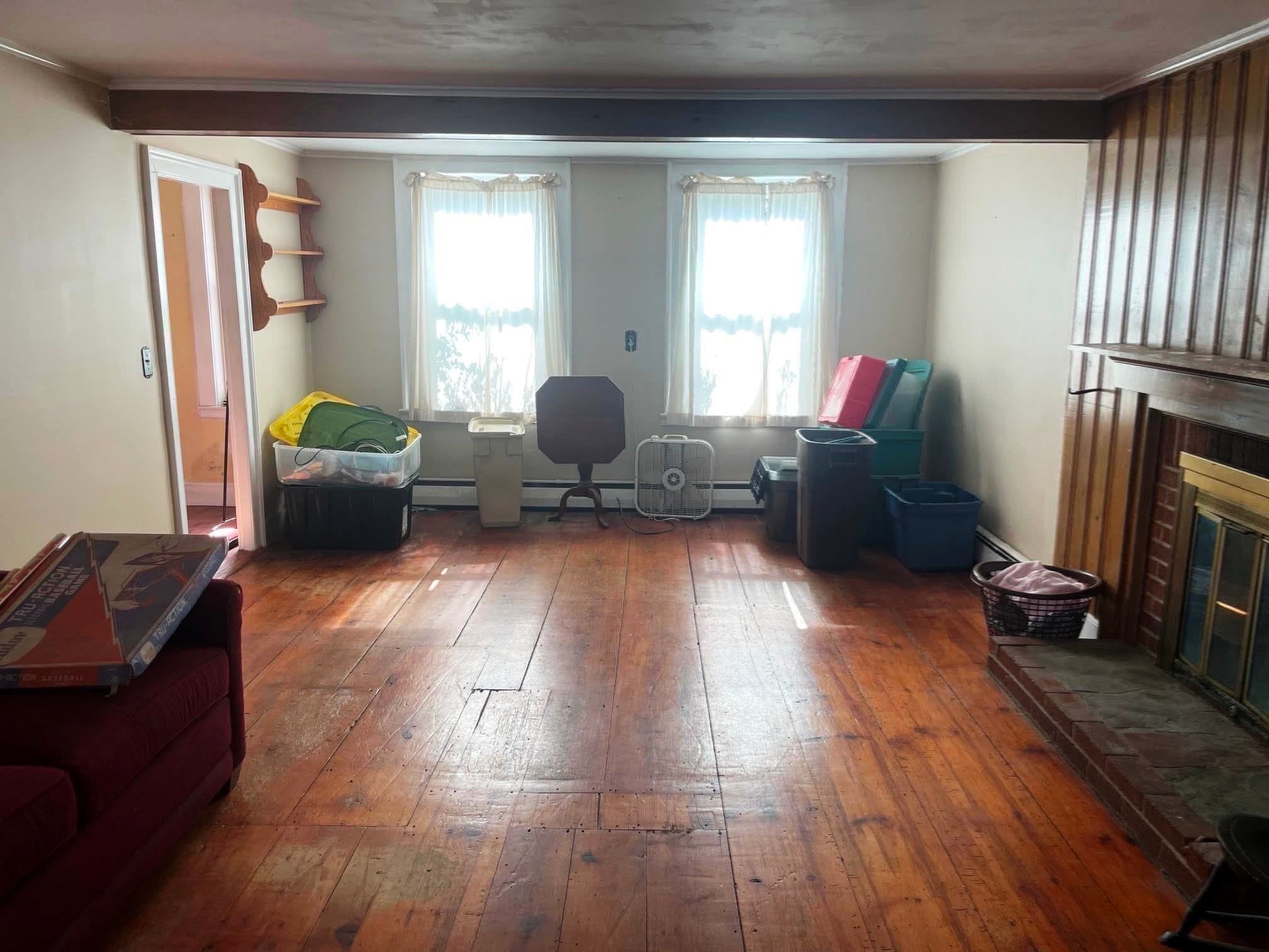 Single Family Residence at 1118 Pleasant St, Bridgewater MA 02324, Bridgewater, photo 10 of 34