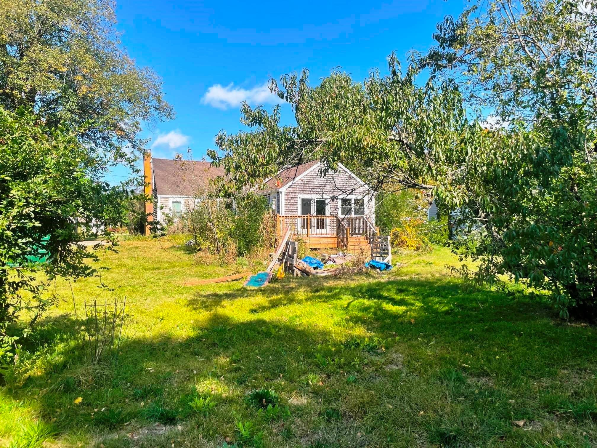 Single Family Residence at 1118 Pleasant St, Bridgewater MA 02324, Bridgewater, photo 4 of 34