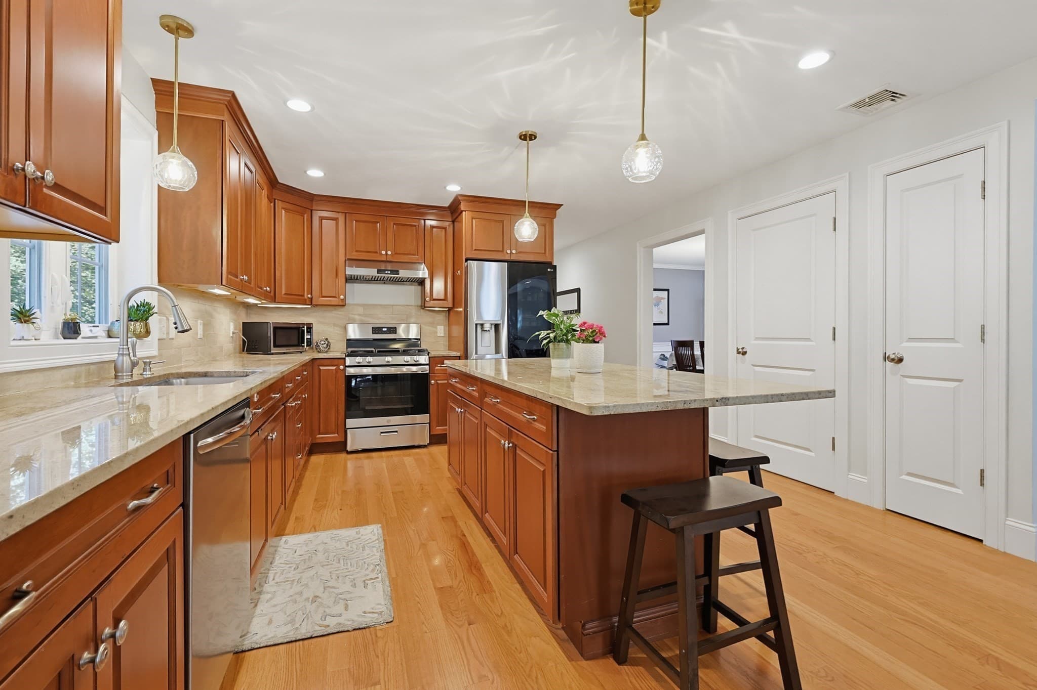 Single Family Residence at 139 Randolph Street, Weymouth MA 02190, Weymouth, photo 11 of 38