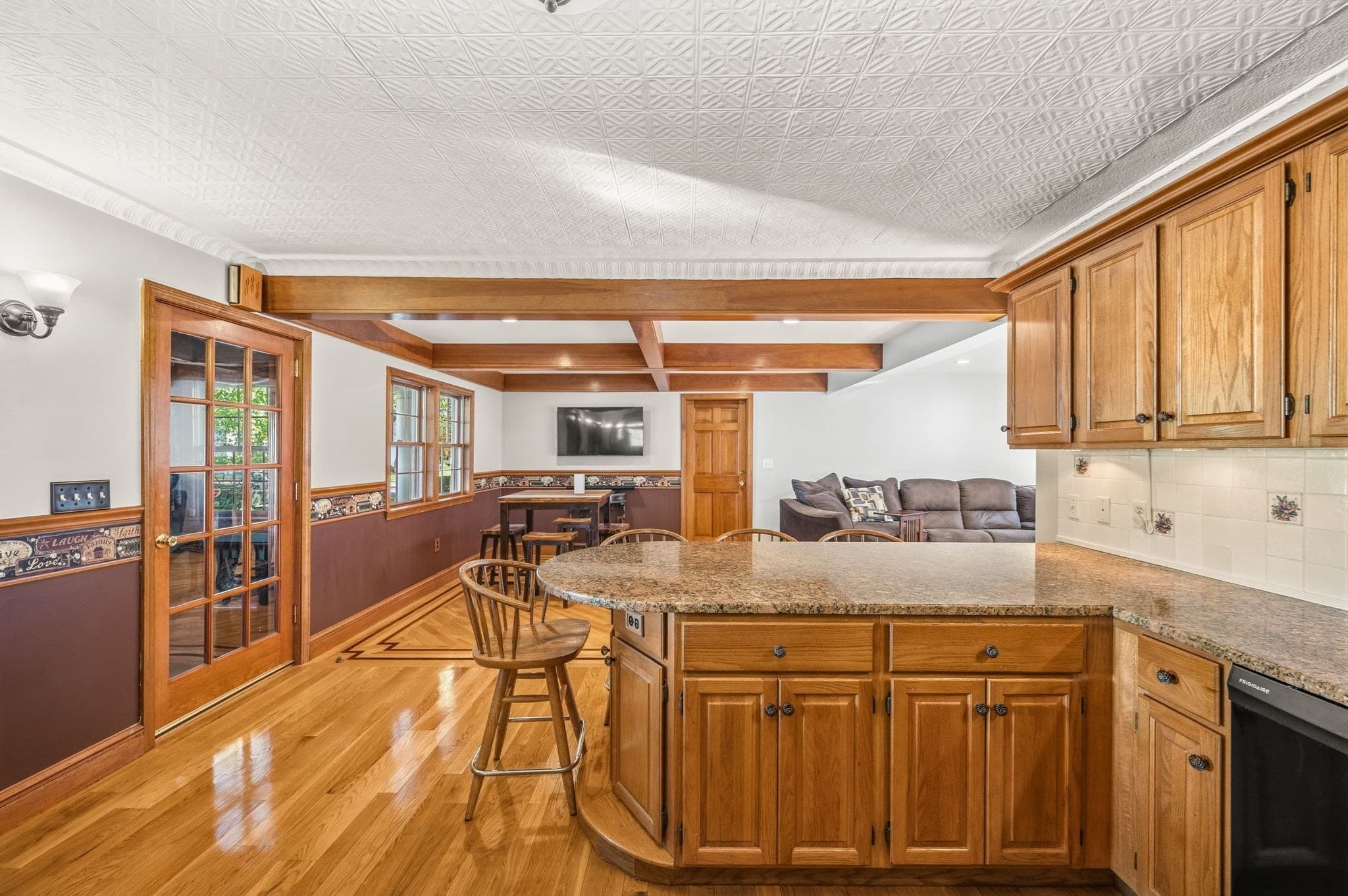 Single Family Residence at 179 Vernon St, Rockland MA 02370, Rockland, photo 7 of 41