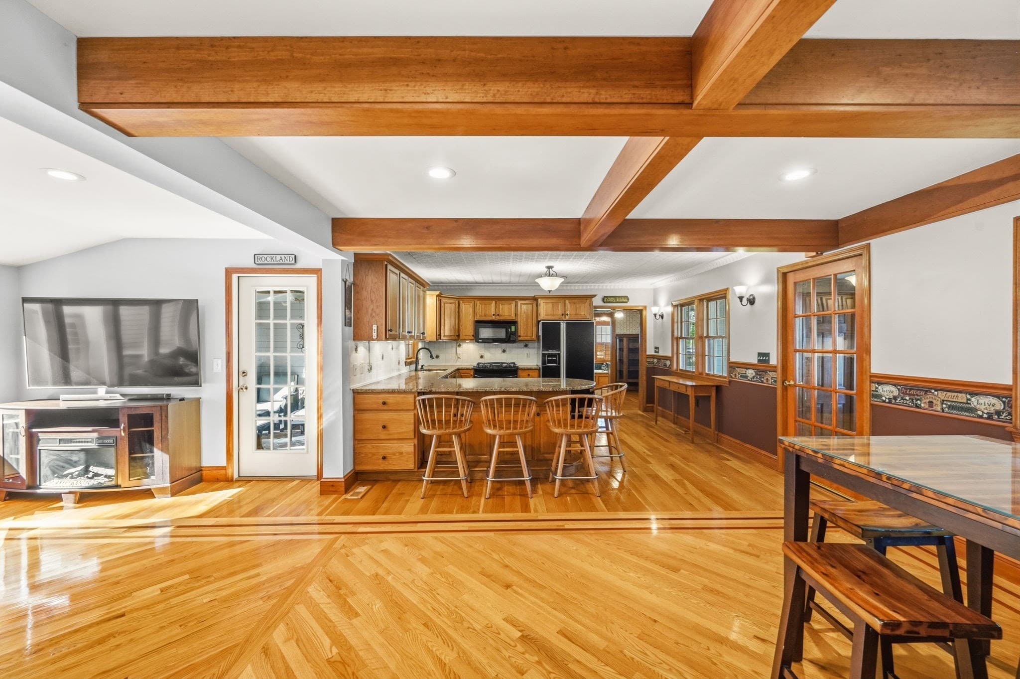 Single Family Residence at 179 Vernon St, Rockland MA 02370, Rockland, photo 3 of 41