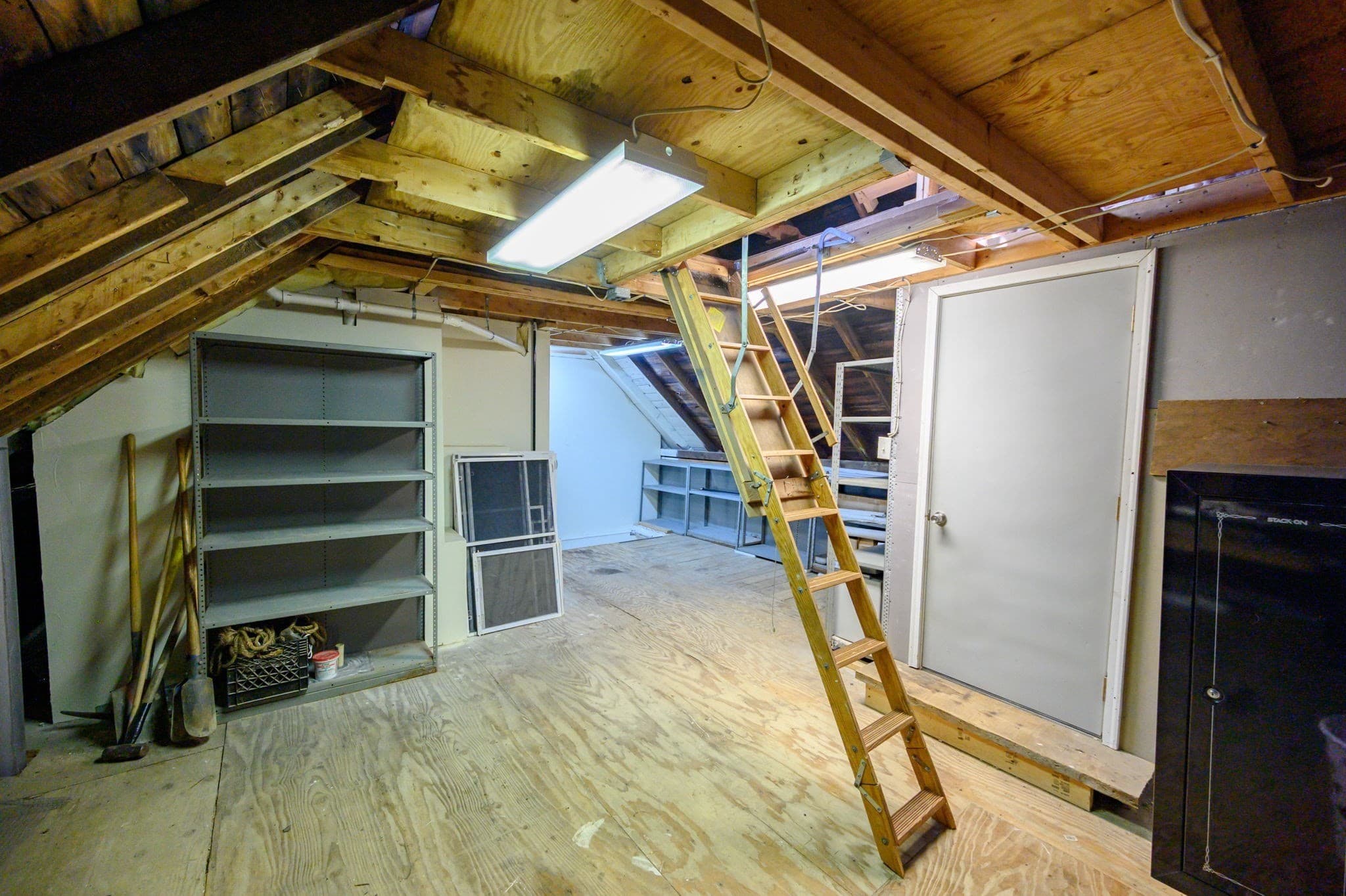 Single Family Residence at 179 Vernon St, Rockland MA 02370, Rockland, photo 31 of 41