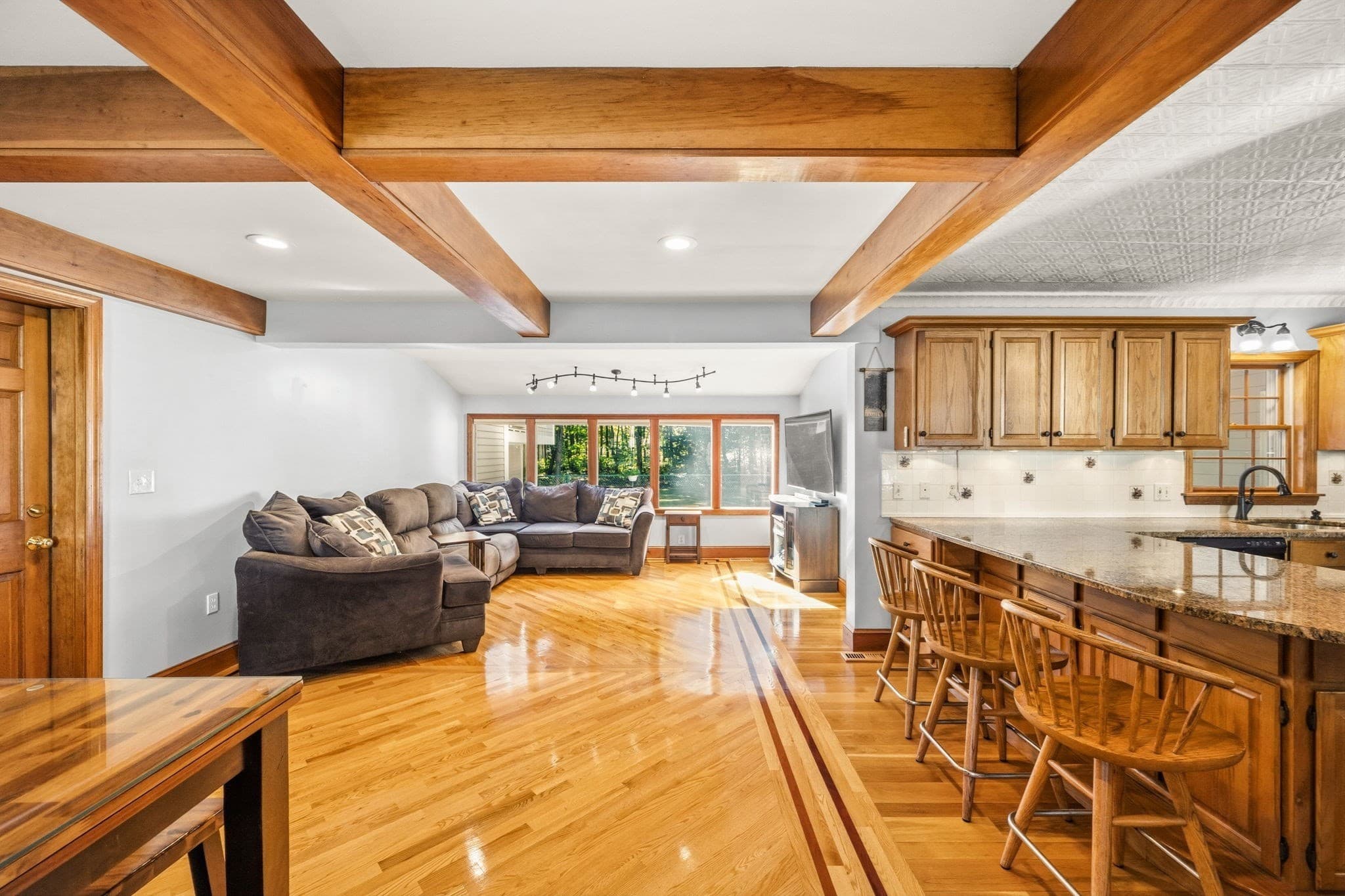 Single Family Residence at 179 Vernon St, Rockland MA 02370, Rockland, photo 4 of 41