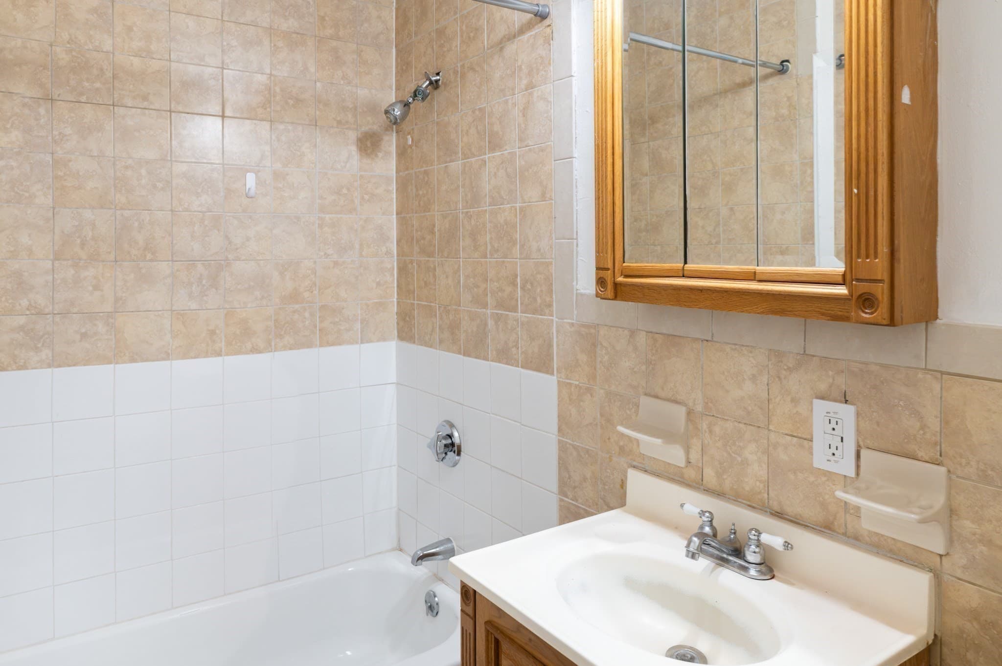 Condominium at 5 Sutton St # 3A, Boston MA 02126, Boston, photo 12 of 15