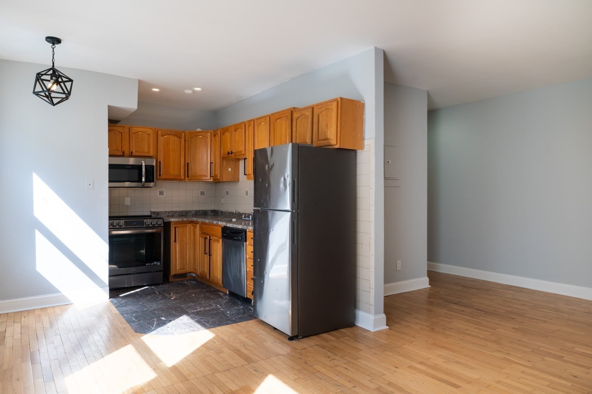 Condominium at 5 Sutton St # 3A, Boston MA 02126, Boston, photo 3 of 15