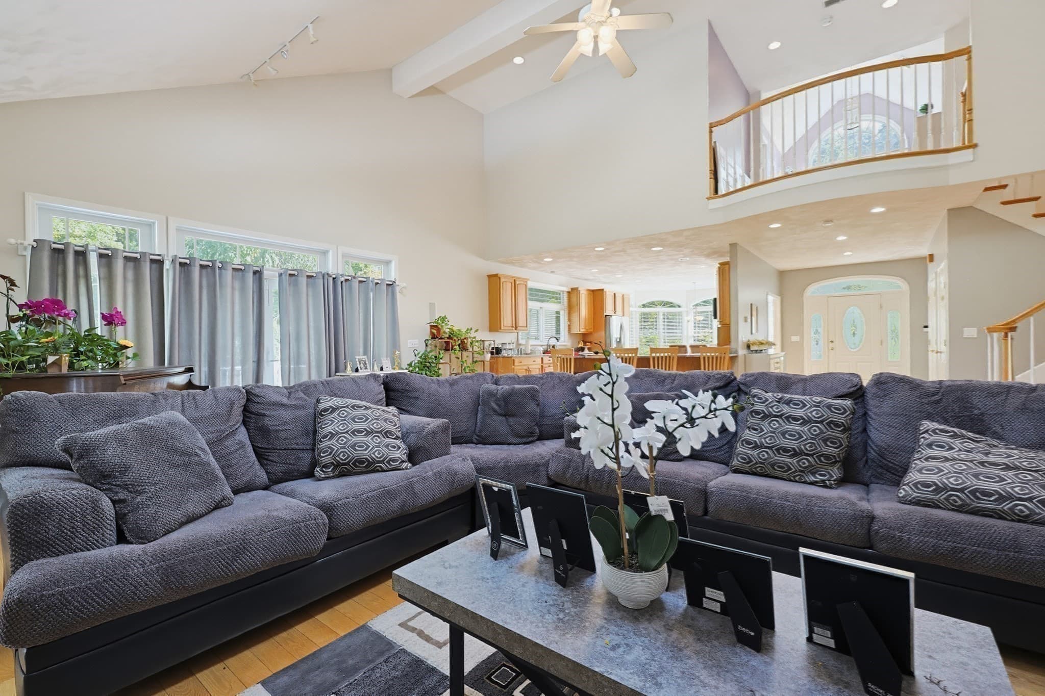 Single Family Residence at 428 Elmwood St, North Attleboro MA 02760, North Attleboro, photo 13 of 32