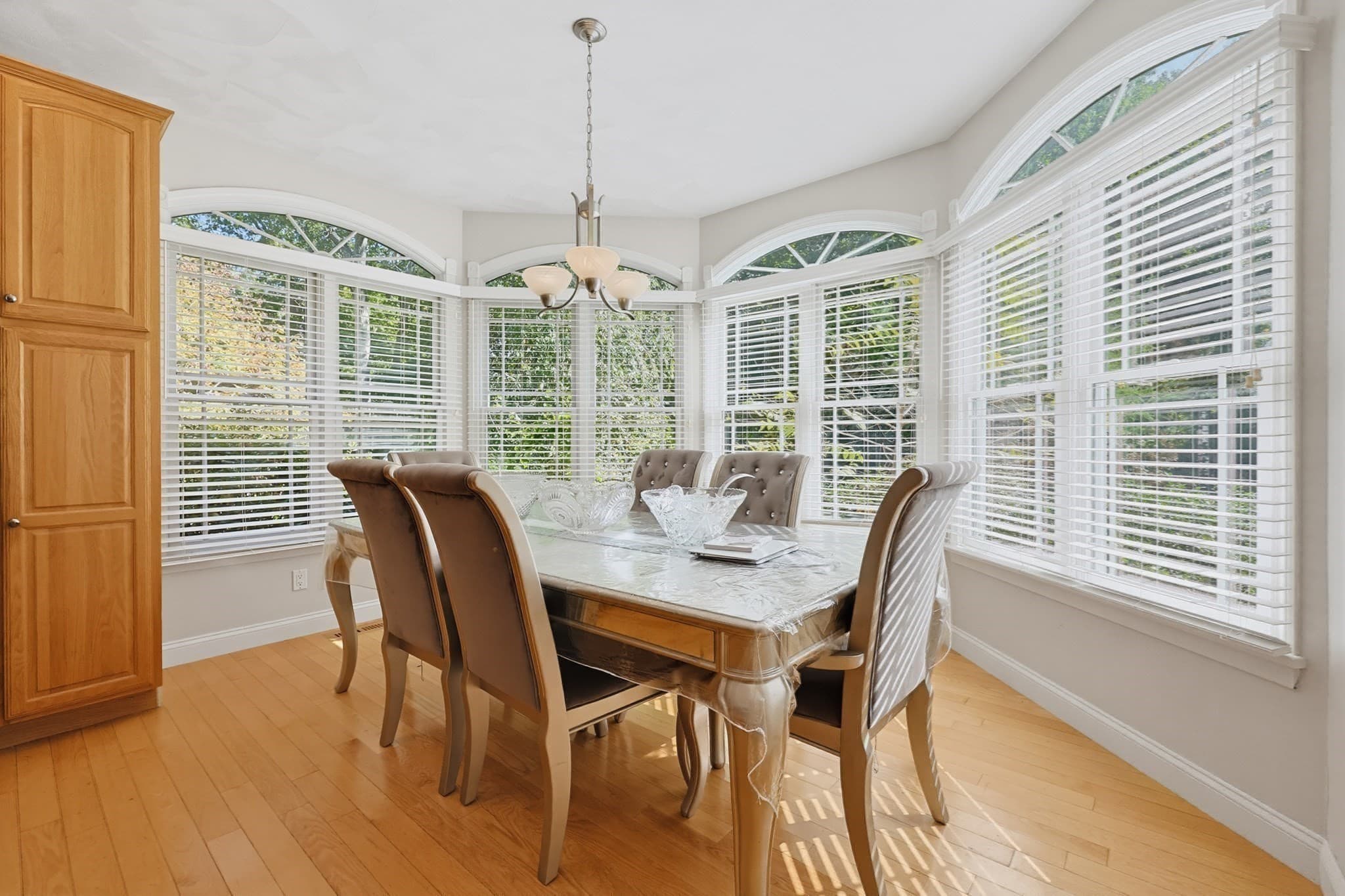 Single Family Residence at 428 Elmwood St, North Attleboro MA 02760, North Attleboro, photo 11 of 32