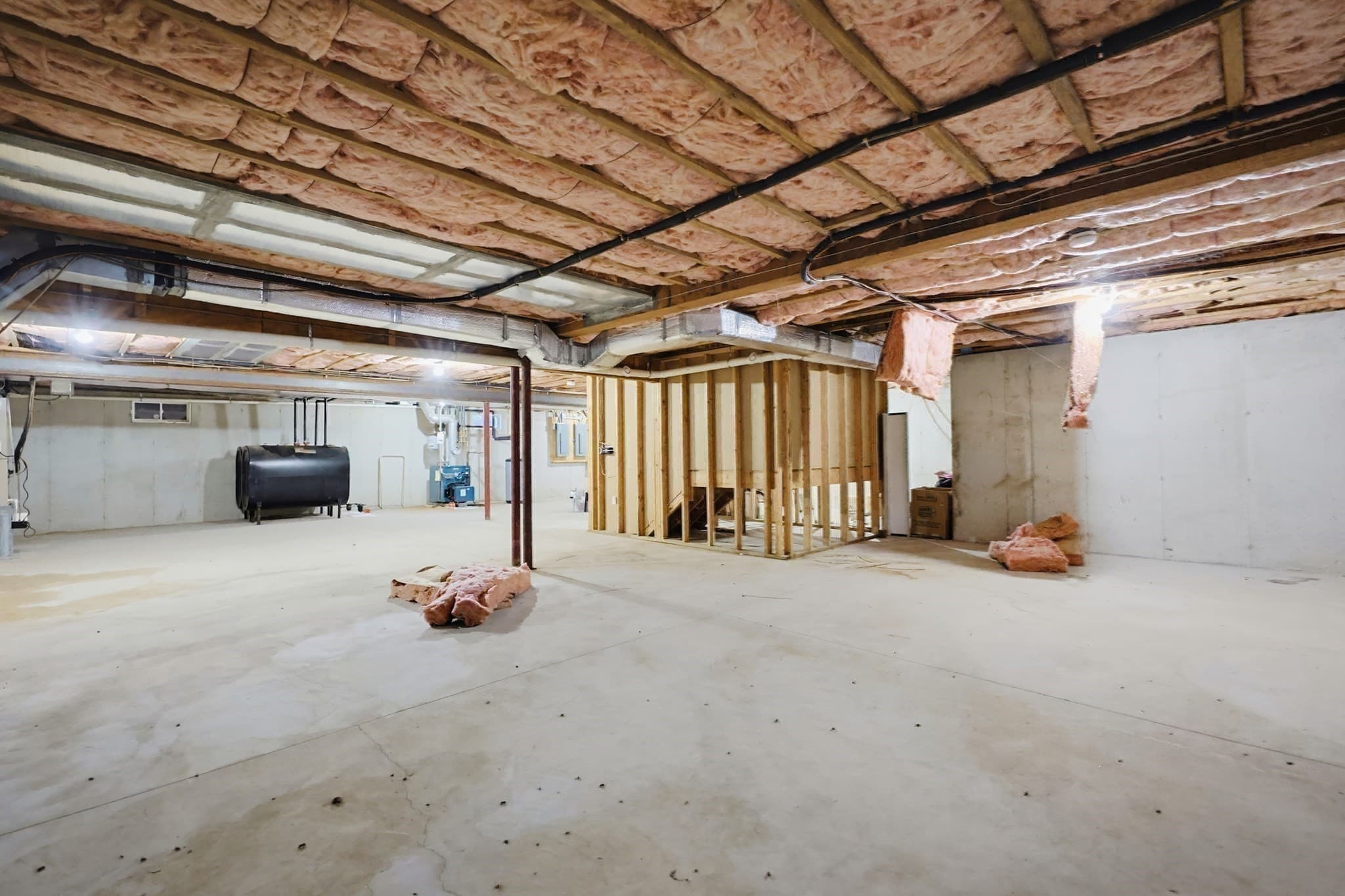 Single Family Residence at 428 Elmwood St, North Attleboro MA 02760, North Attleboro, photo 31 of 32