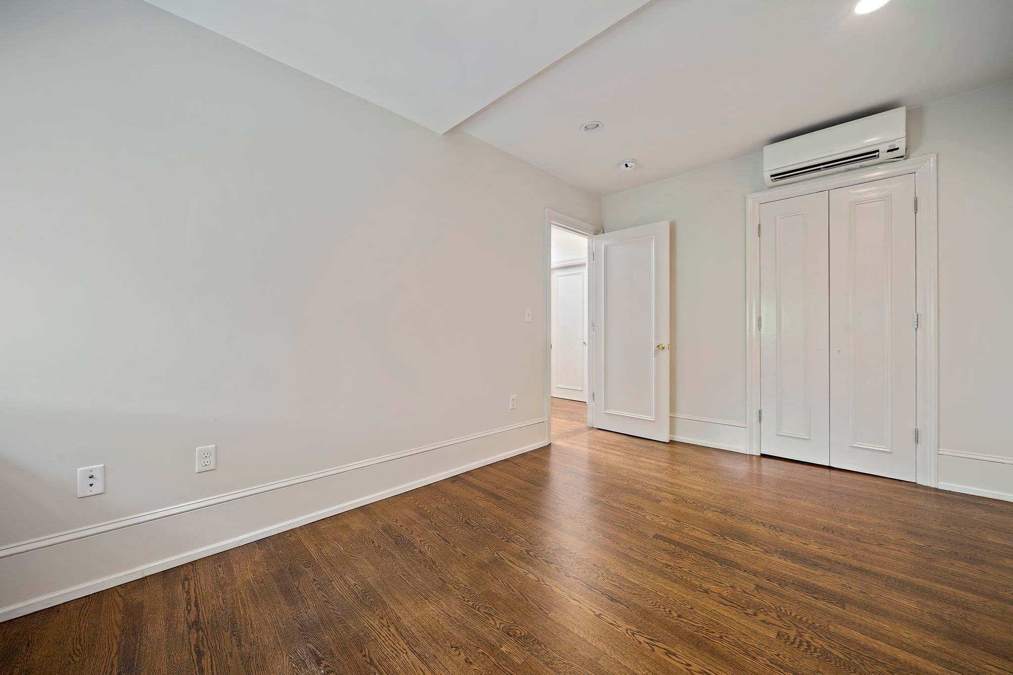 Condominium at 38 Lawrence Street # 21, Boston MA 02116, Boston, photo 10 of 17