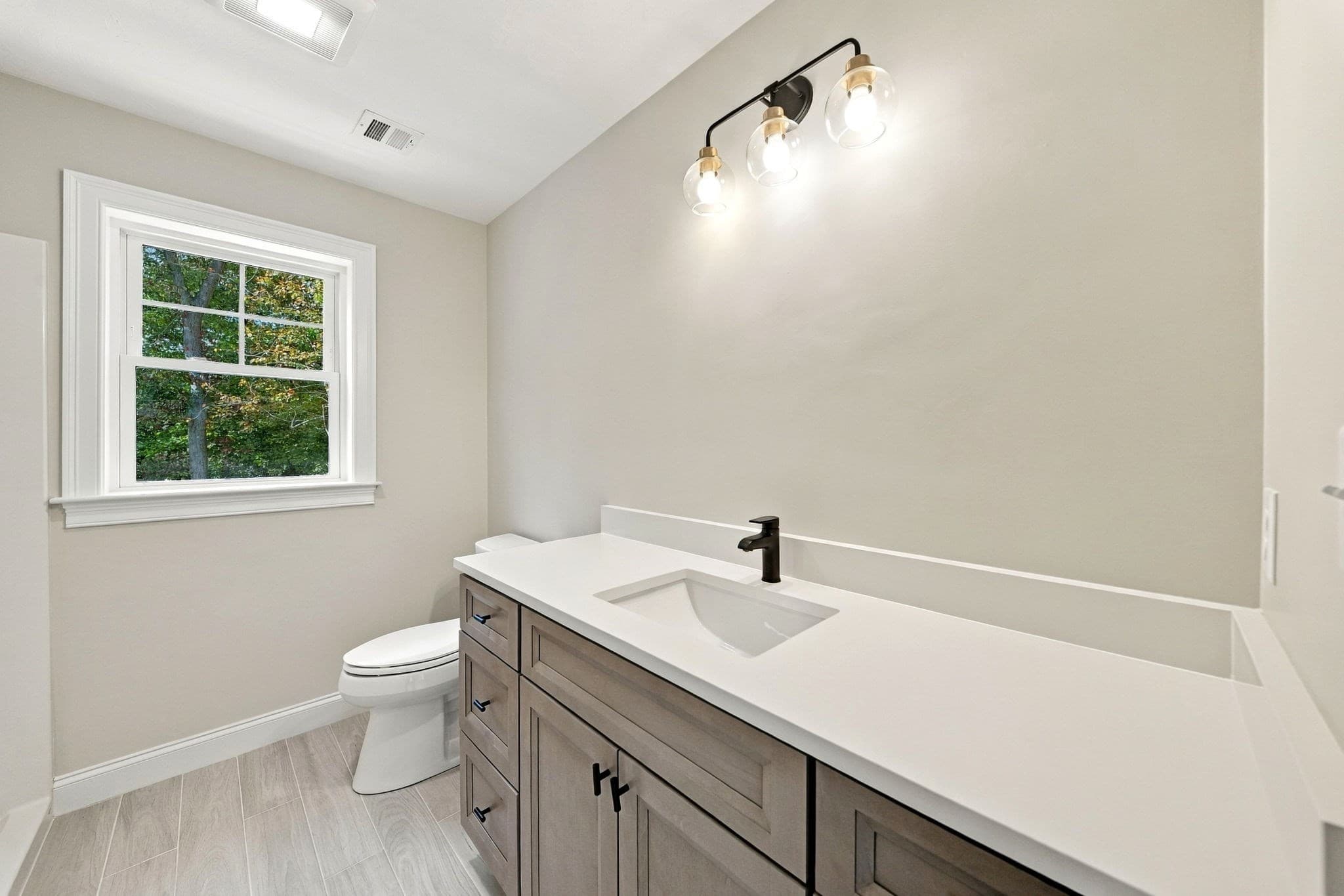 Single Family Residence at 82 Sherrick Ave., Holbrook MA 02343, Holbrook, photo 22 of 42