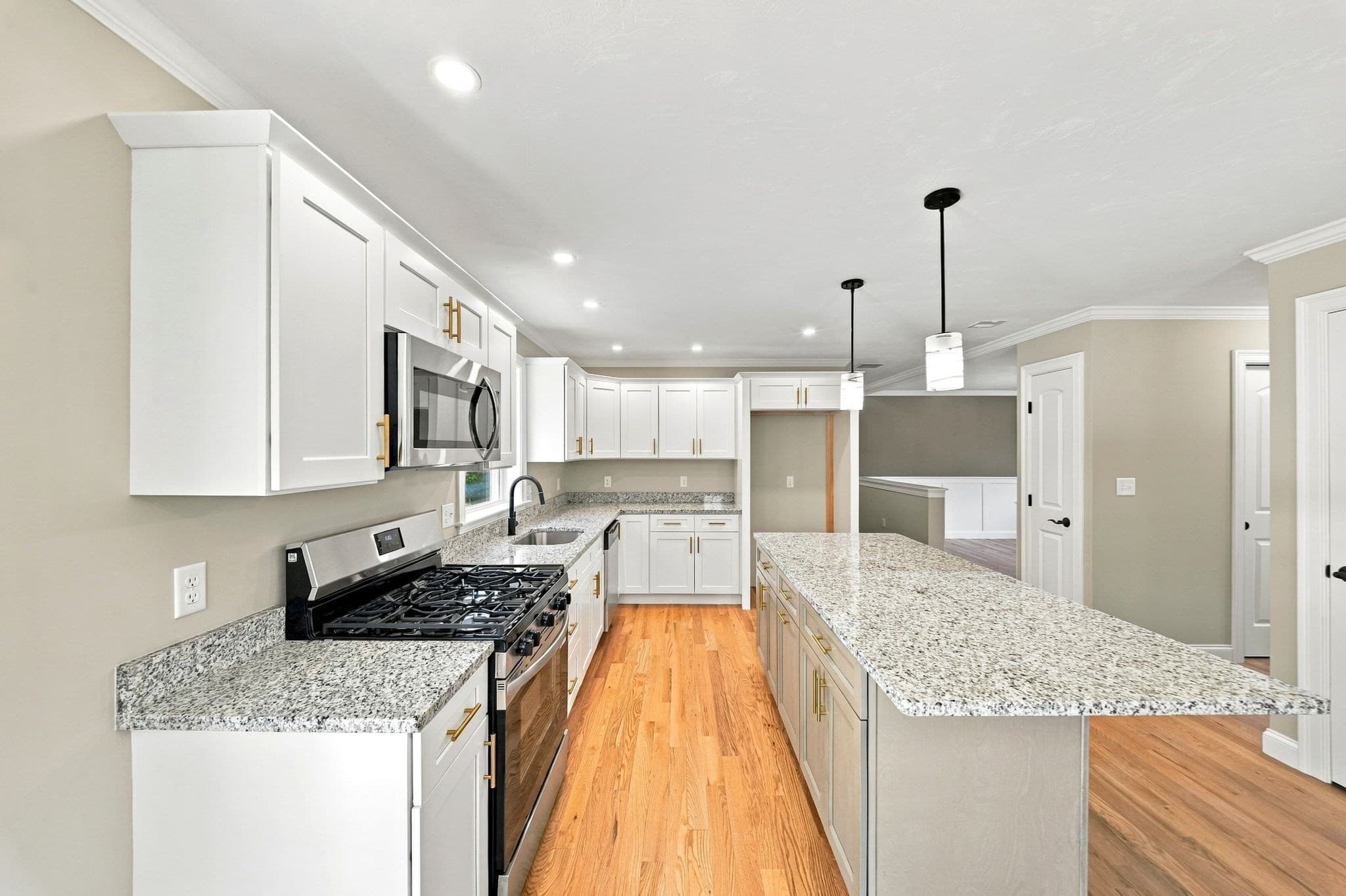 Single Family Residence at 82 Sherrick Ave., Holbrook MA 02343, Holbrook, photo 10 of 42