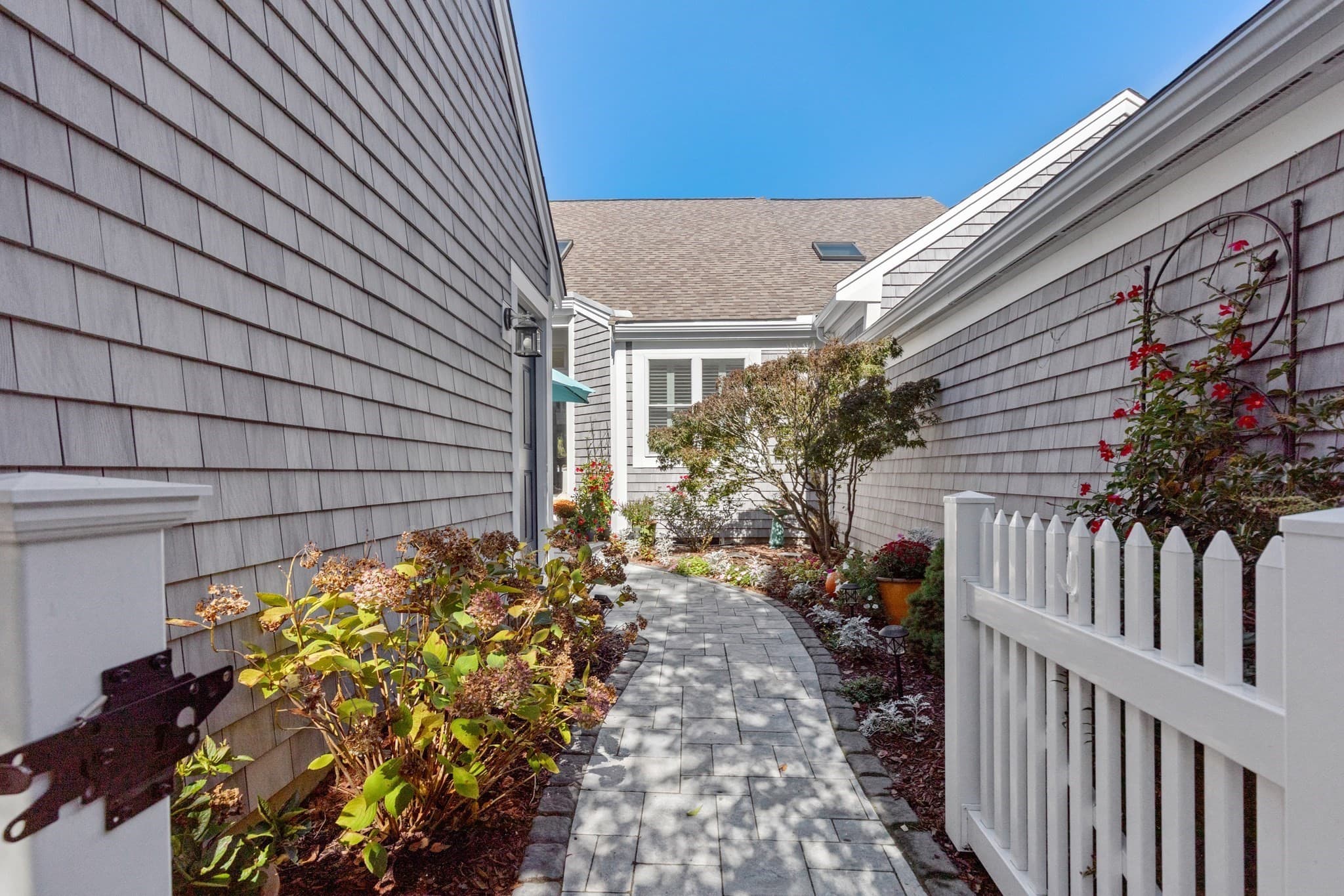 Condominium at 78 Holbeck Corner # 1, Plymouth MA 02360, Plymouth, photo 33 of 42
