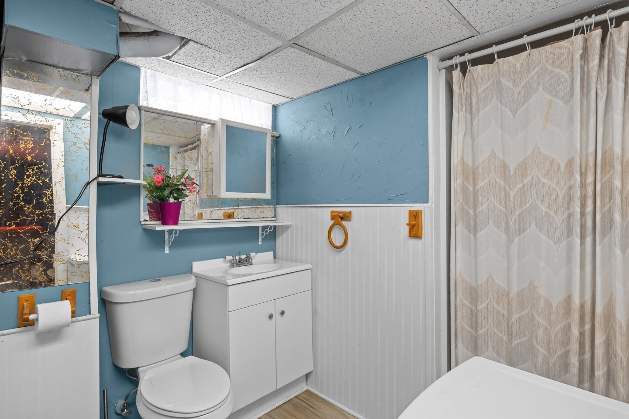Single Family Residence at 26 Crowningshield Rd, Worcester MA 01604, Worcester, photo 33 of 36