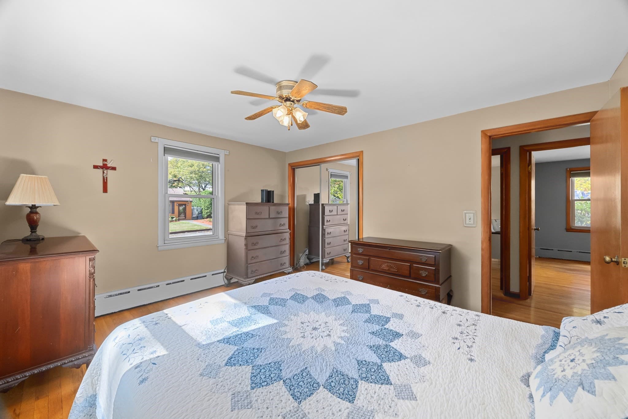 Single Family Residence at 26 Crowningshield Rd, Worcester MA 01604, Worcester, photo 18 of 36