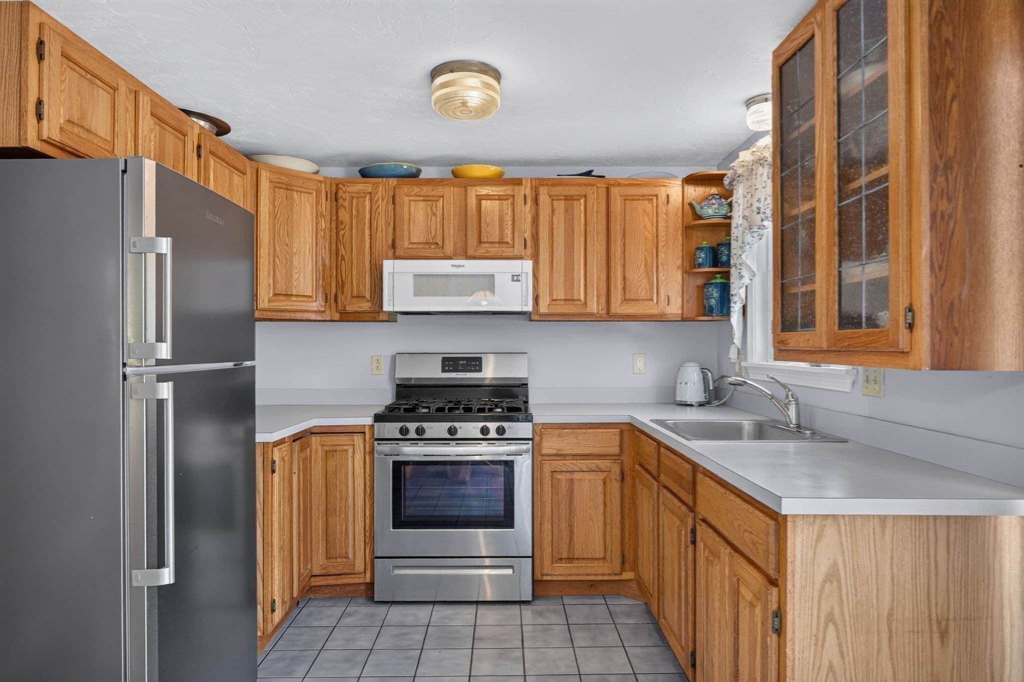 Single Family Residence at 908 Shore Rd, Bourne MA 02559, Bourne, photo 14 of 42
