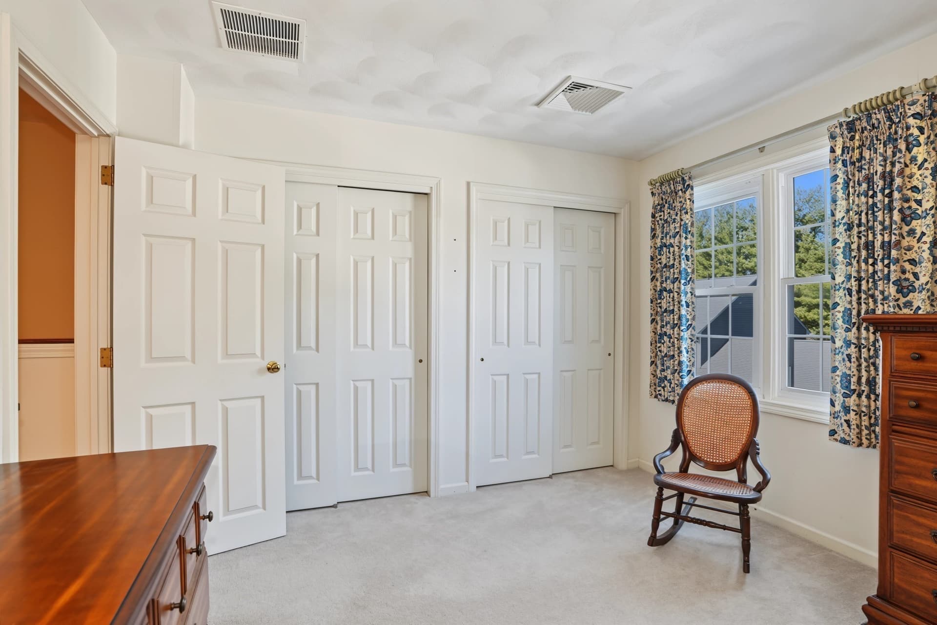 Condominium at 153 Laurelwood Drive # 153, Hopedale MA 01747, photo 29 of 38