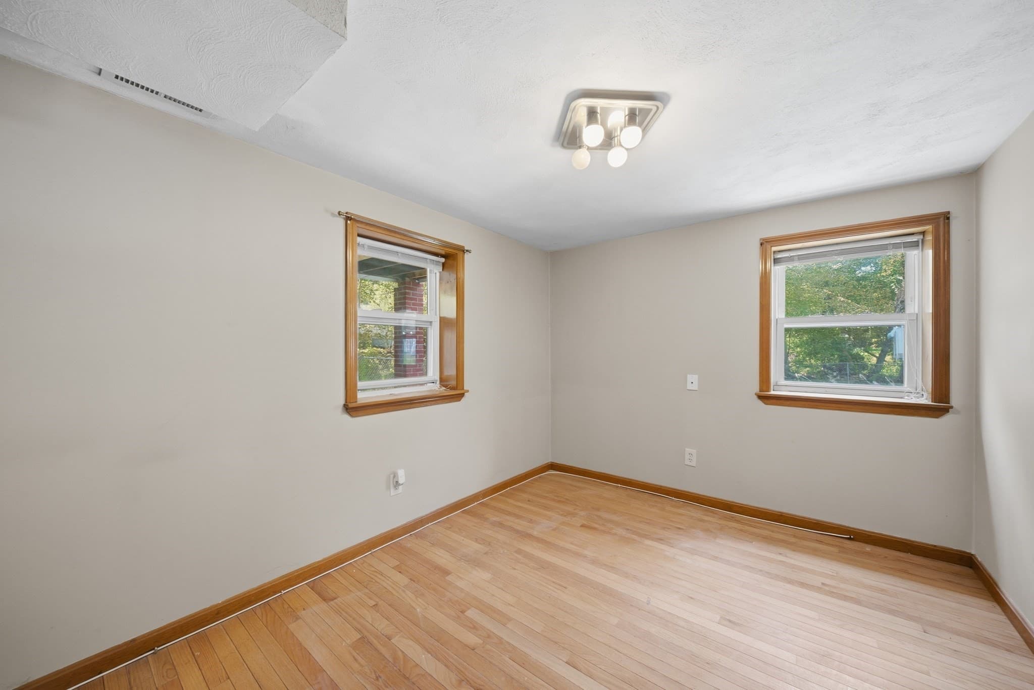 Single Family Residence at 4 Richardson Road, Hudson MA 01749, photo 17 of 36