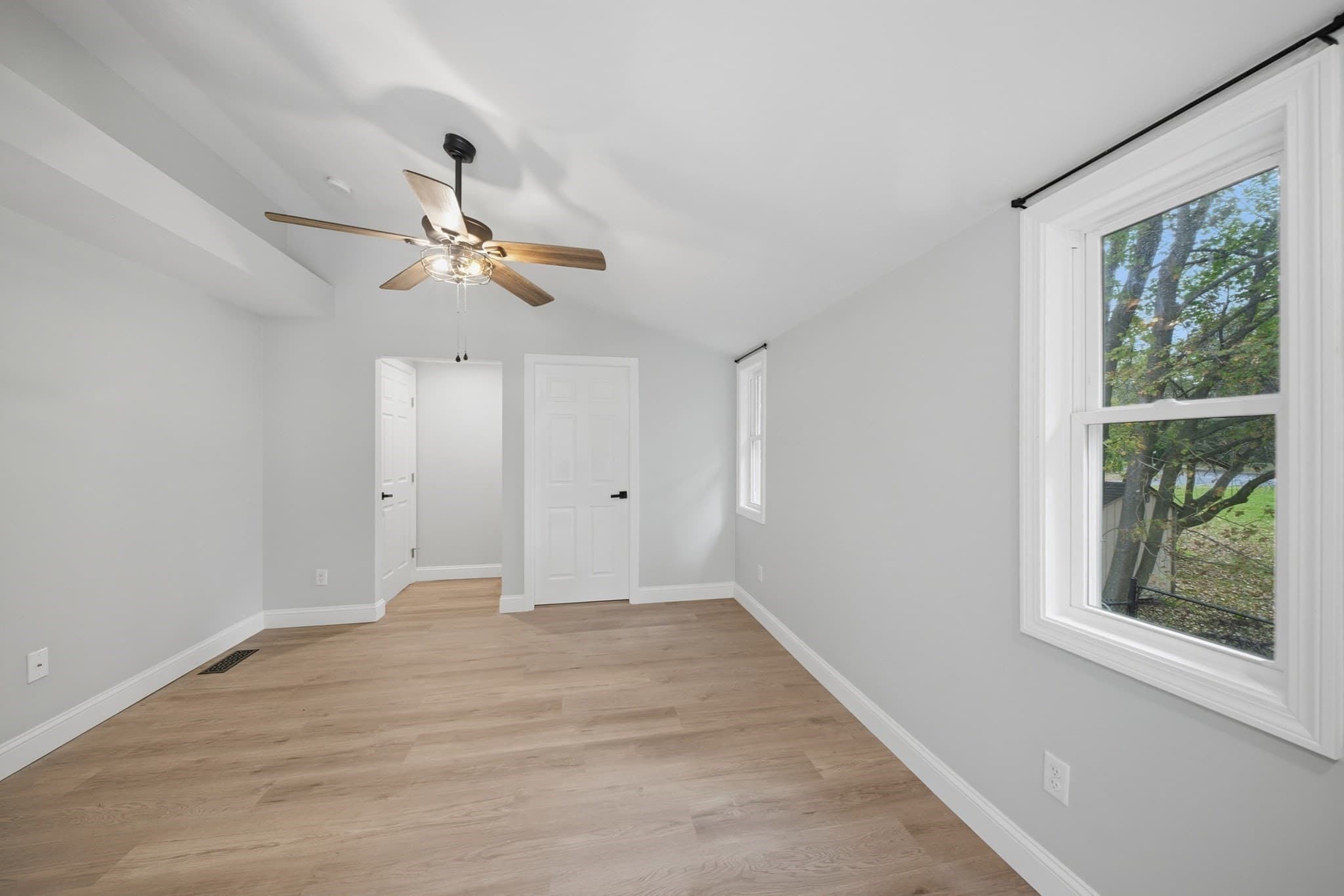 Single Family Residence at 4 Richardson Road, Hudson MA 01749, photo 12 of 36
