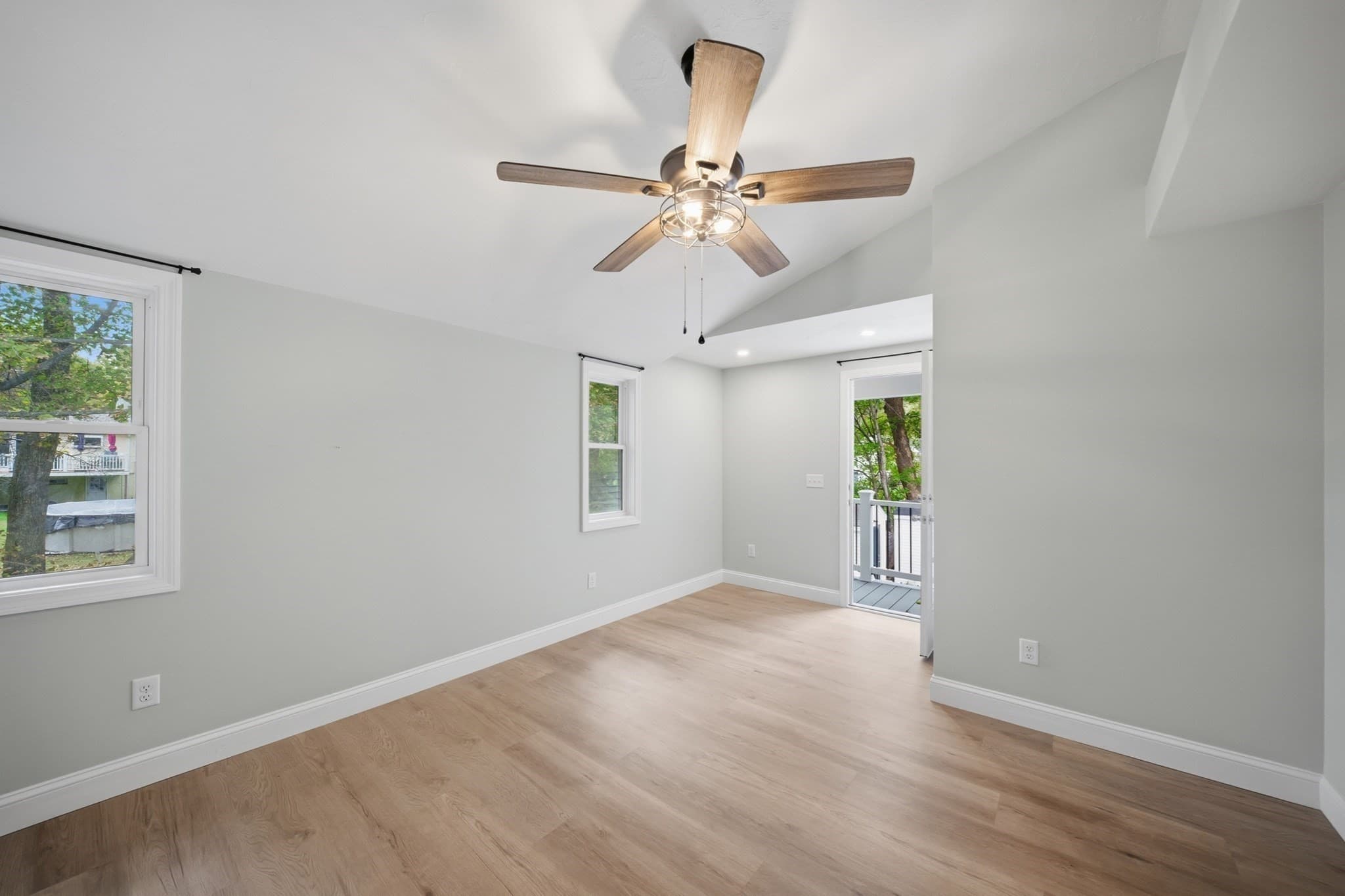 Single Family Residence at 4 Richardson Road, Hudson MA 01749, photo 11 of 36