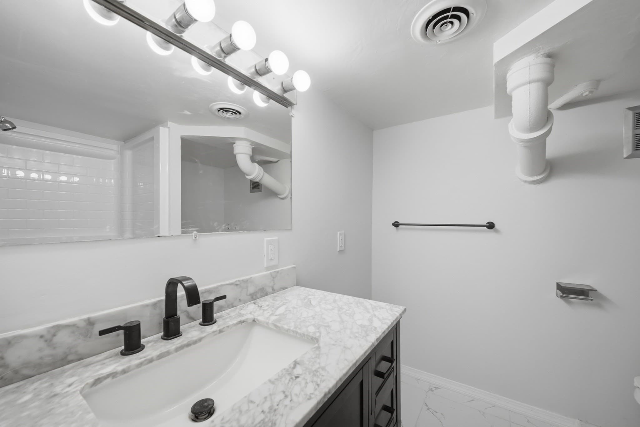 Single Family Residence at 4 Richardson Road, Hudson MA 01749, photo 25 of 36