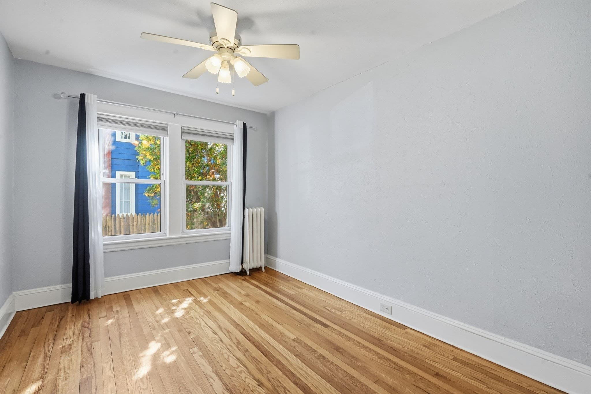 Multi Family at 124-126 Woodlawn St, Springfield MA 01108, Springfield, photo 16 of 41